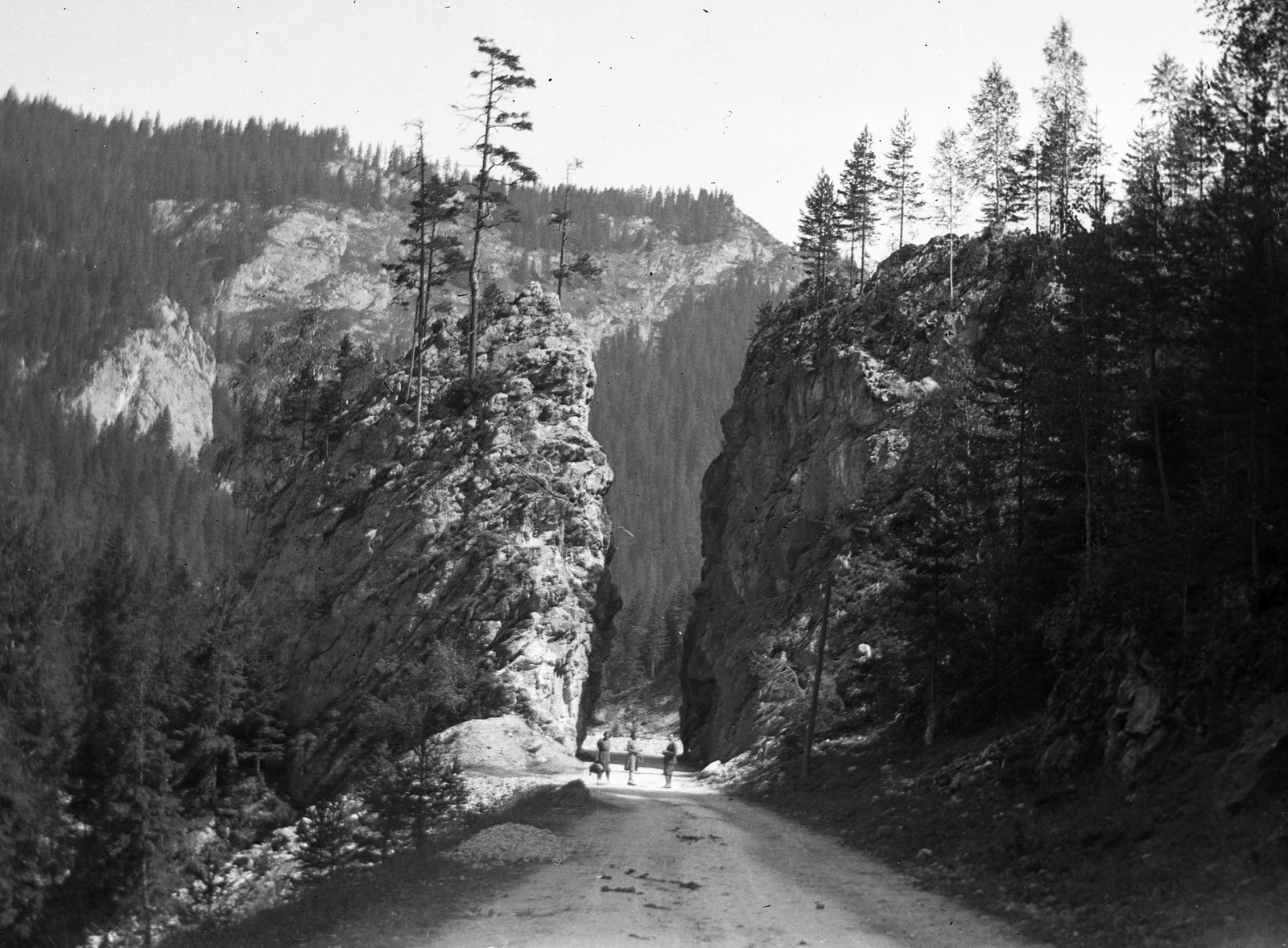 Romania,Transylvania, Bicaz Canyon, 1941, Romák Éva, Fortepan #53225