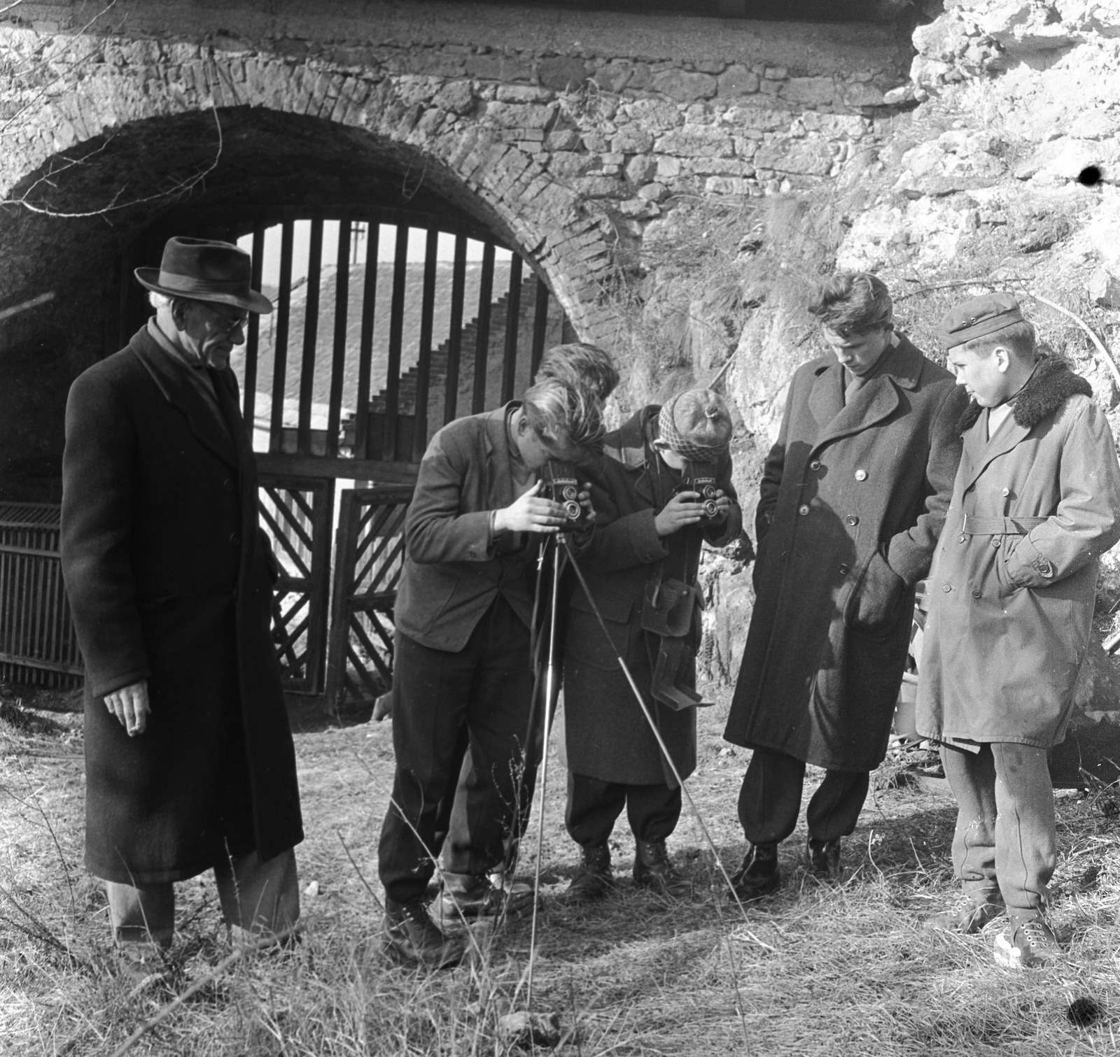 Slovakia, Fiľakovo, Vár., 1959, Zsanda Zsolt, Vajszada Károly, Czechoslovakia, photography, Lomo-brand, Fortepan #53700