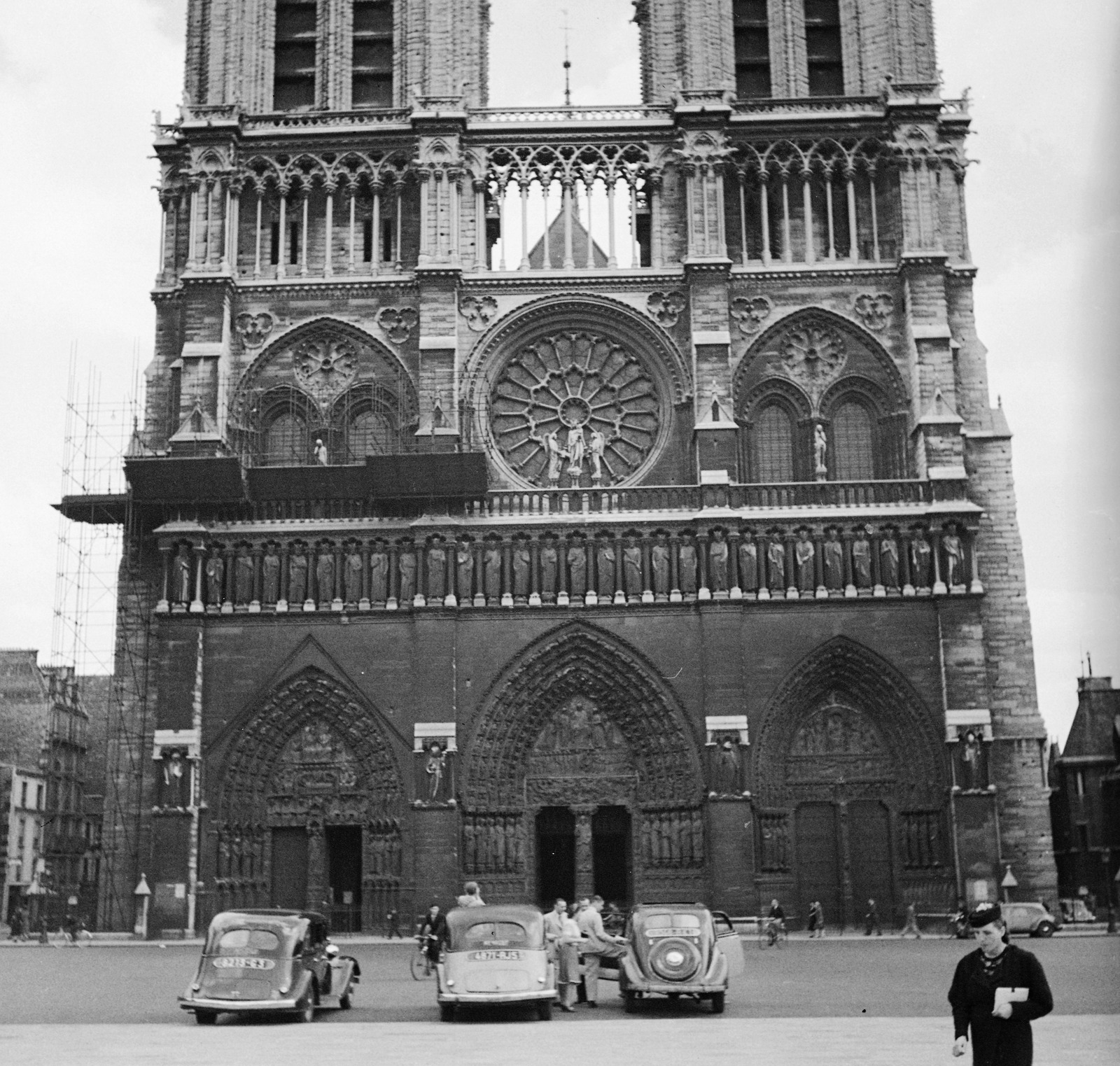 France, Paris, Cité-sziget, Notre-Dame., 1938, Nagy Gyula, automobile, Cathedral, Fortepan #54180