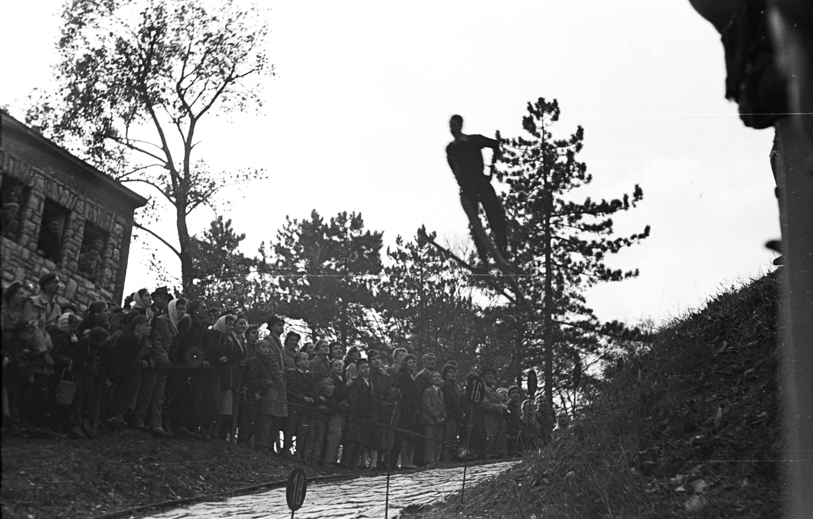 Hungary, Budapest XII., Svábhegy, síugró sánc, műanyag borítású landolópálya., 1958, Lencse Zoltán, ski-jump, skiing, ski-jump, Budapest, Fortepan #54598