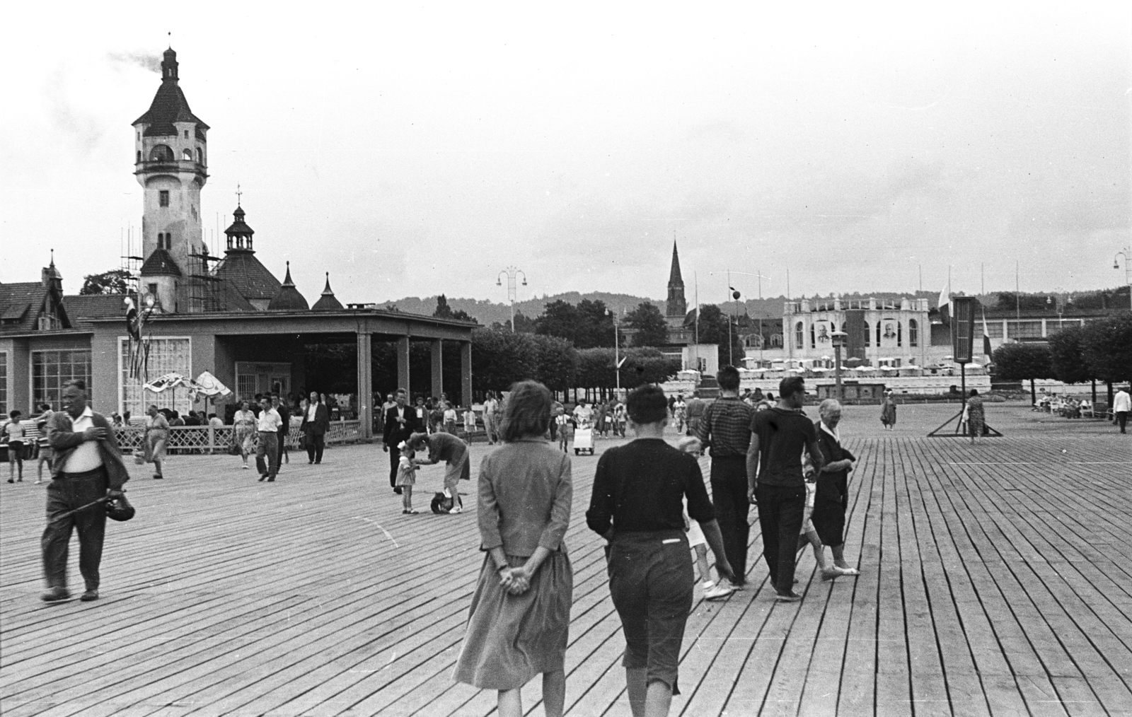 Poland, Sopot, móló, balra a világítótorony., 1958, Lencse Zoltán, tourist, Fortepan #54734