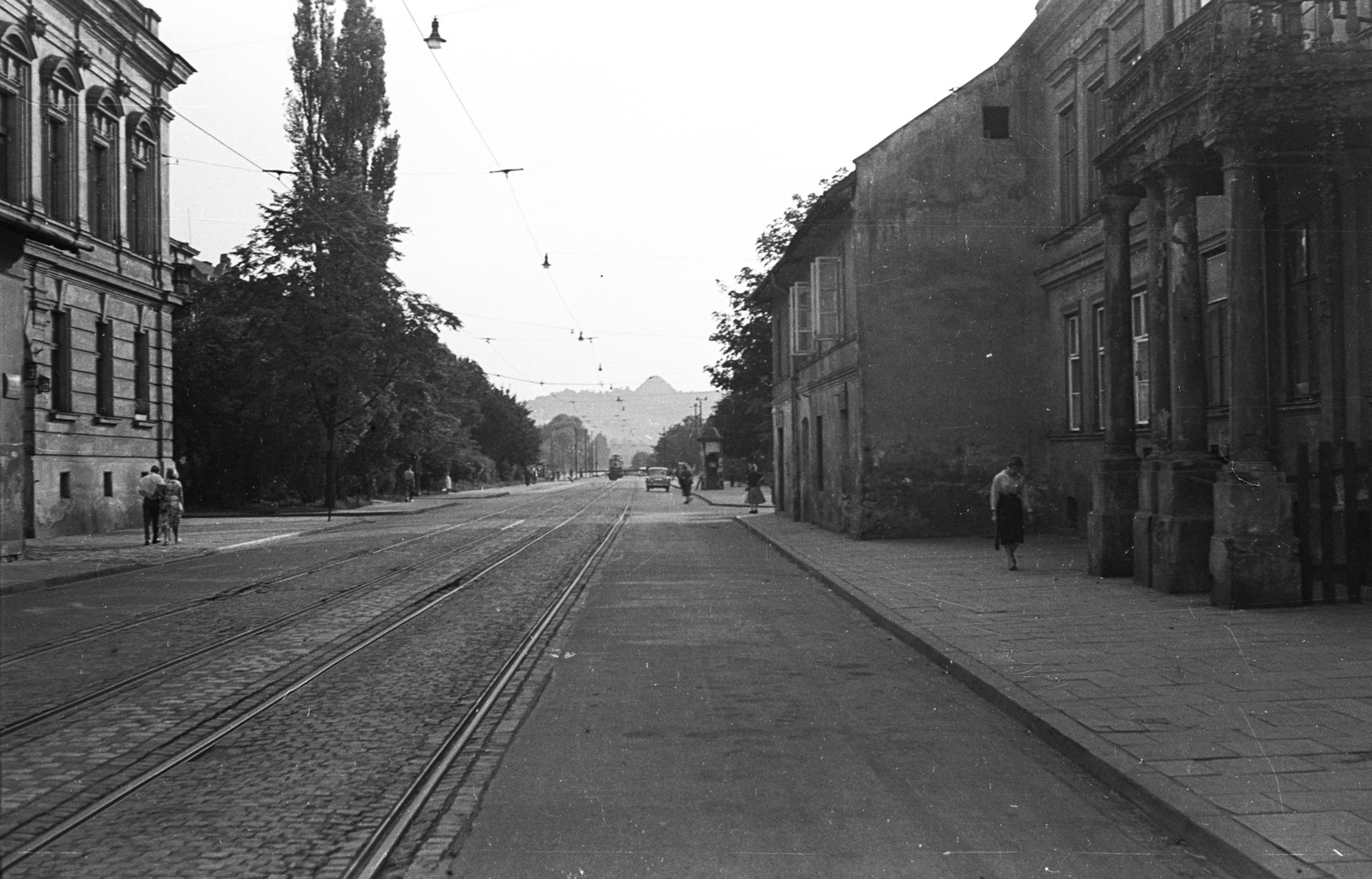 Poland, Kraków, ulica Marszalka Józefa Pilsudskiego az ulica Retoryka felé nézve., 1958, Lencse Zoltán, street view, Fortepan #54762