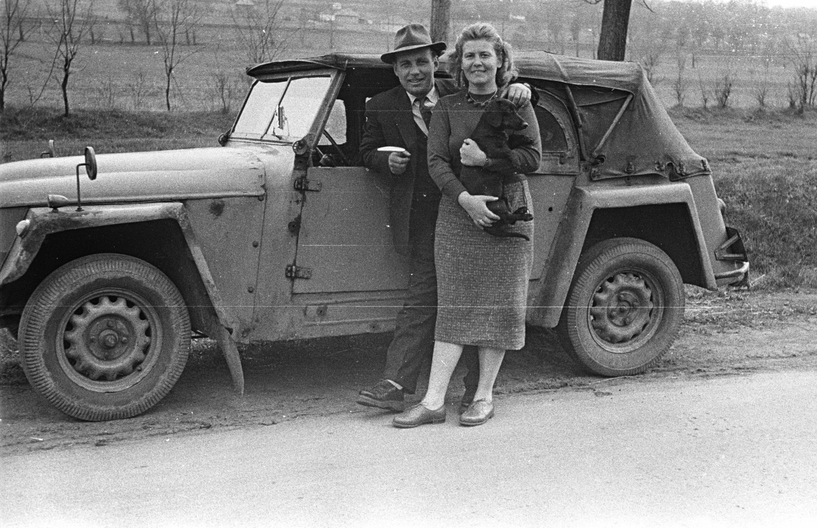 Hungary, 1960, Lencse Zoltán, hat, dog, Czechoslovak brand, Skoda-brand, man, Jeep, double portrait, automobile, Dachshund, arms around shoulders, girls'n'cars, hold in arms, Fortepan #54837