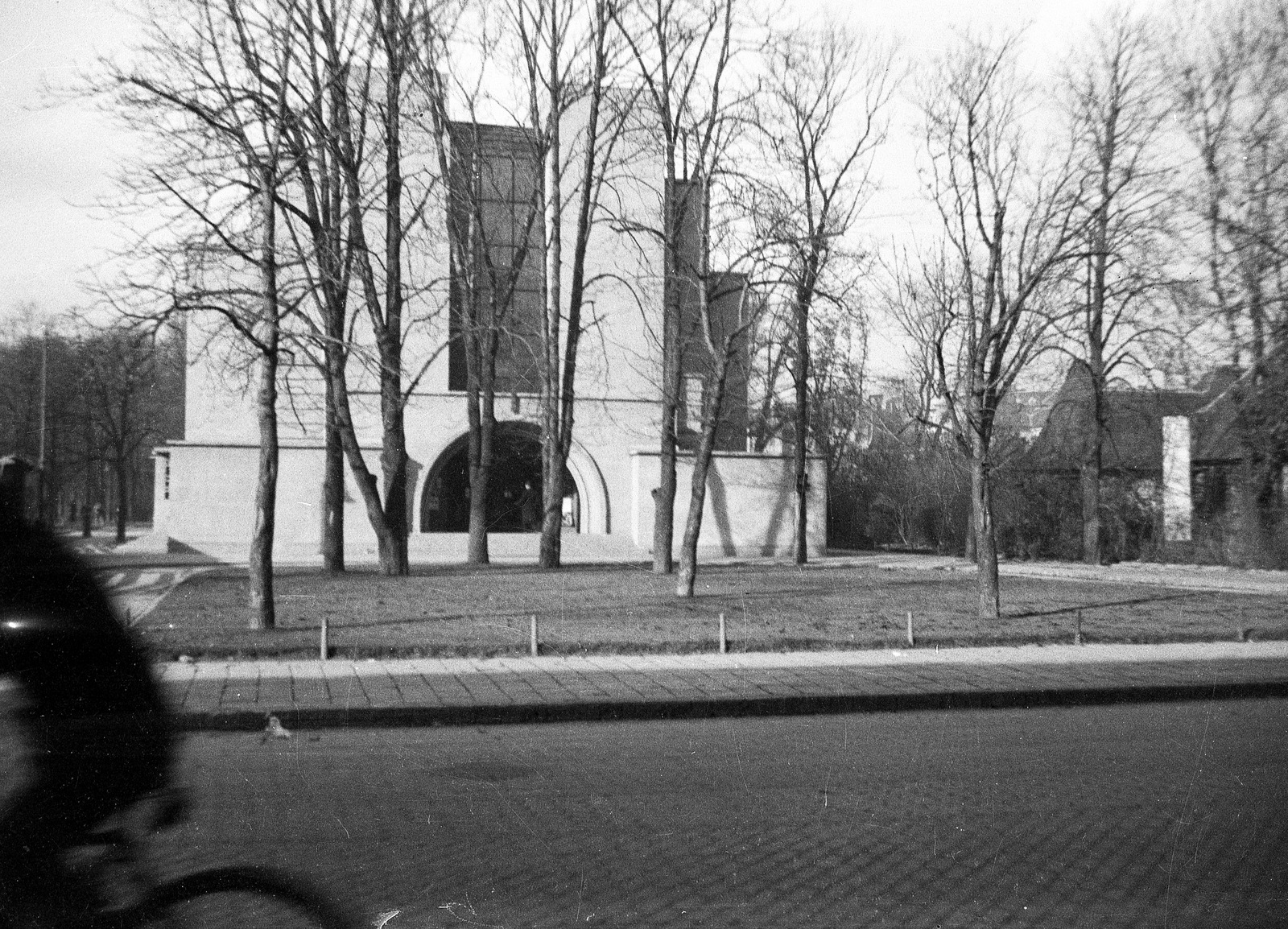 Hungary, Városmajor, Budapest XII., Jézus Szíve-templom (Árkay Aladár és Árkay Bertalan)., 1936, Magyar Bálint, religion, church, modern architecture, Budapest, Aladár Árkay-design, Bertalan Árkay-design, Fortepan #55406