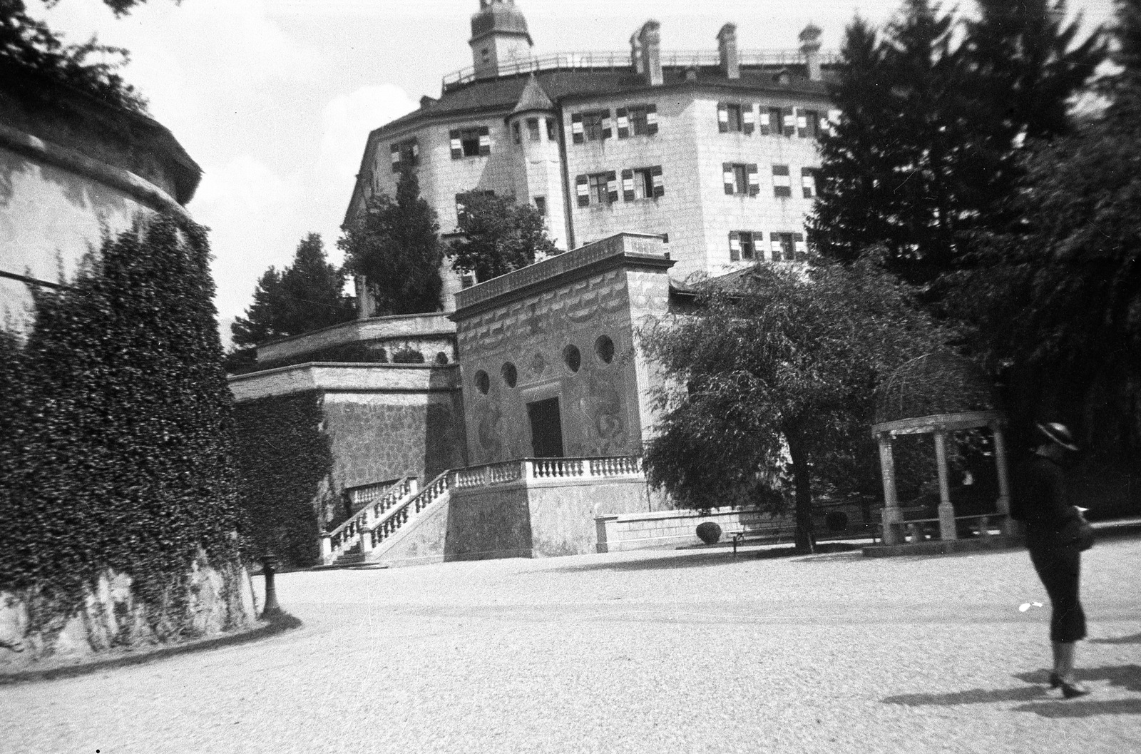 Austria, Innsbruck, Ambras kastély., 1938, Magyar Bálint, castle, Fortepan #55418