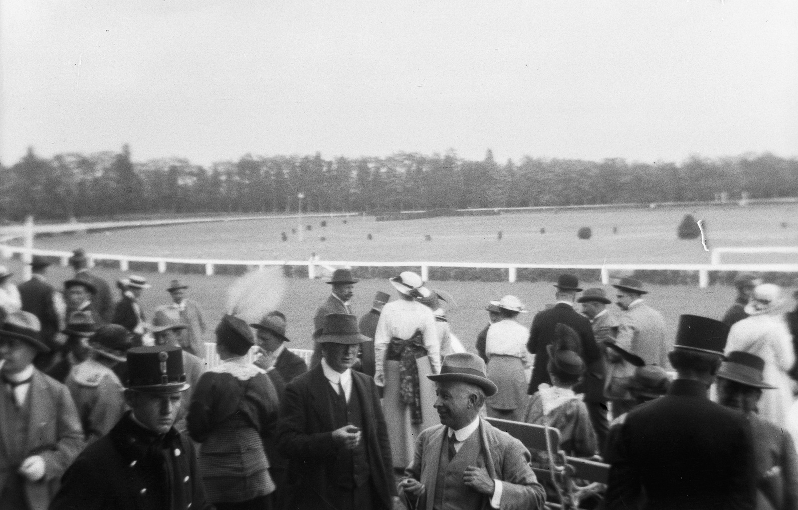 Hungary, Alag, Dunakeszi, lóversenypálya., 1917, Magyar Bálint, horse race, Fortepan #55470