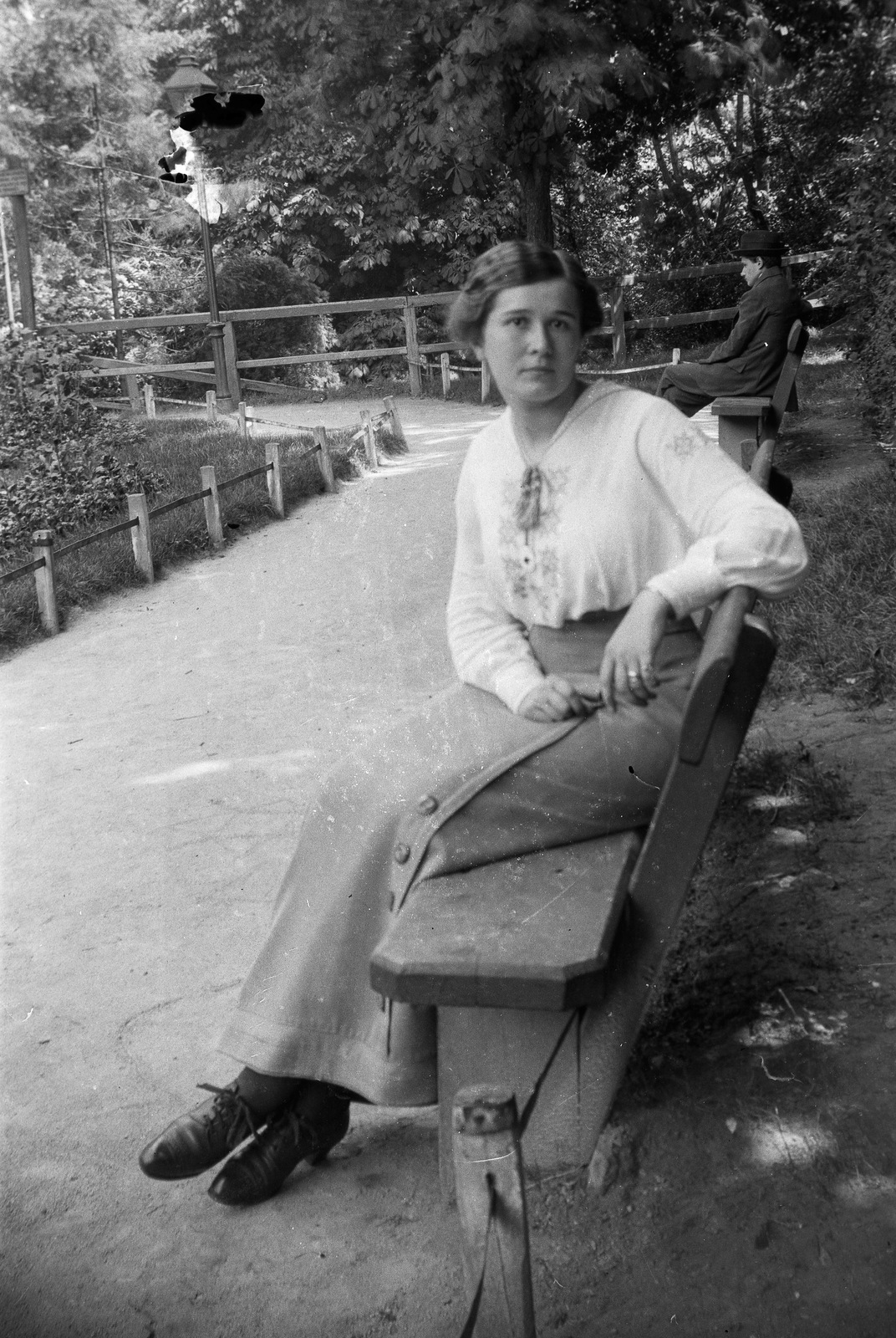 1912, Magyar Bálint, bench, lady, sitting, Fortepan #55651
