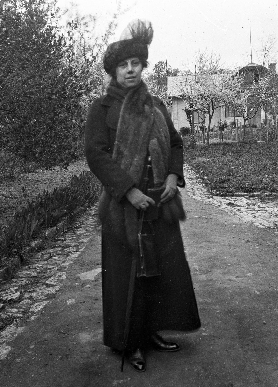 1912, Magyar Bálint, hat, garden, woman, Fortepan #55692