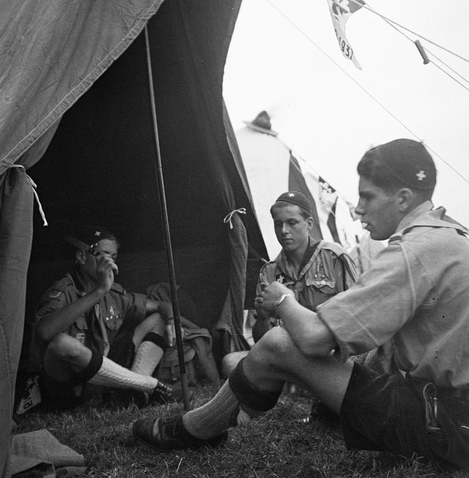 Hollandia, Vogelenzang, 5. Nemzetközi Cserkész Világtalálkozó (Jamboree), a svájci tábor., 1937, Magyar Bálint, életkép, sátor, cserkész, Fortepan #55760