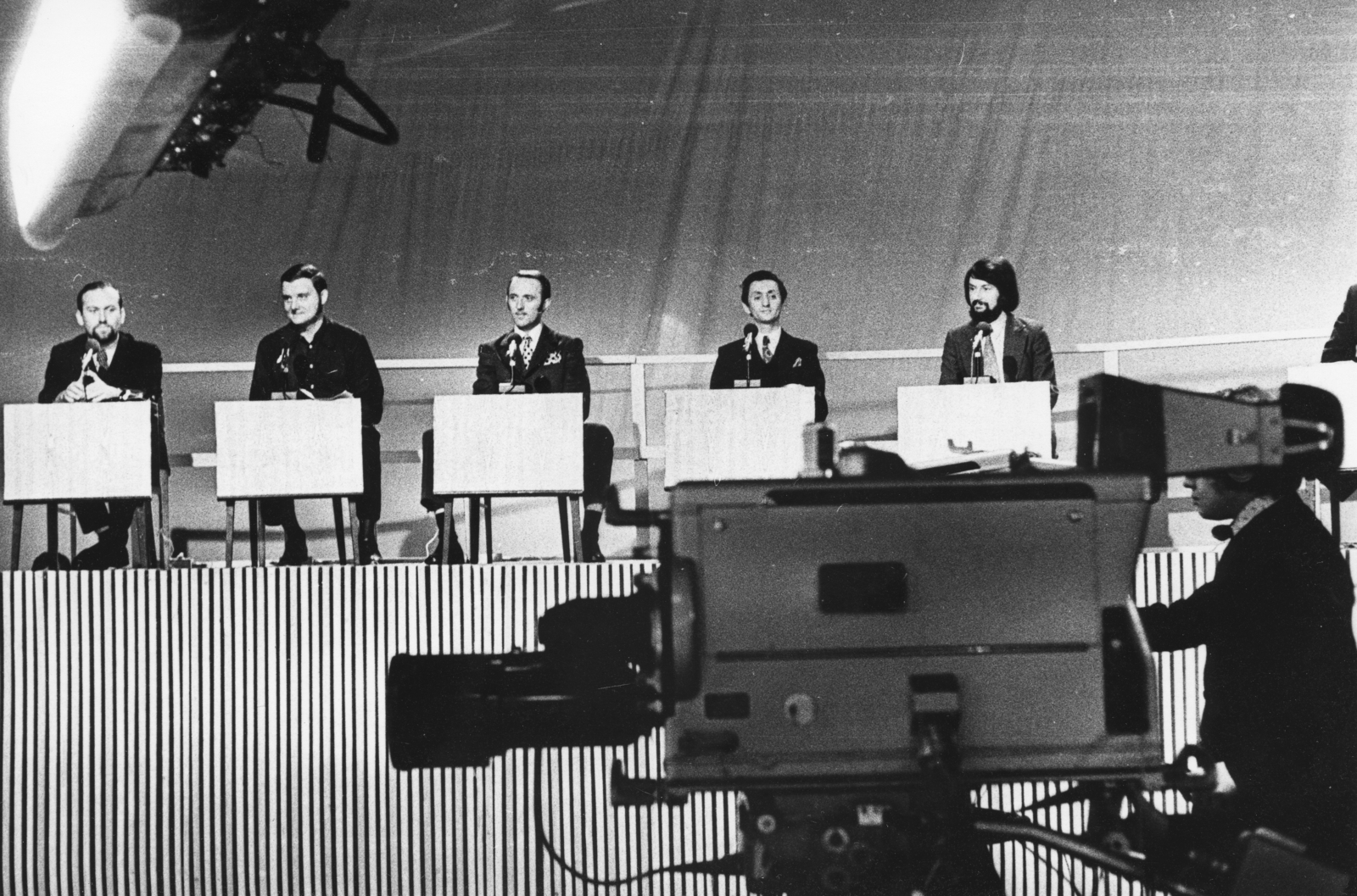Hungary, Tolmácsok., 1970, Rádió és Televízió Újság, Varga Zoltán, Hungarian TV, television camera, Fortepan #56237