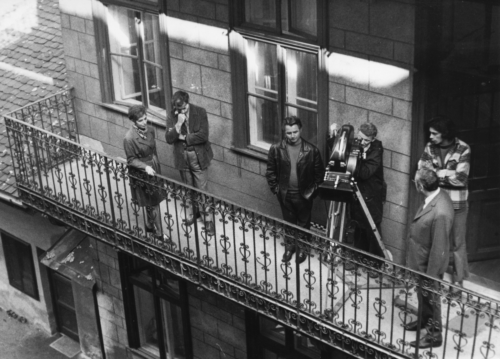 Hungary, Budapest VII., Dob utca 90. Balról Lakos Éva politikus, Kovalik Károly riporter, Hárs Mihály rendező és Márton József operatőr., 1973, Rádió és Televízió Újság, filming, movie camera, Hungarian TV, Budapest, Fortepan #56307