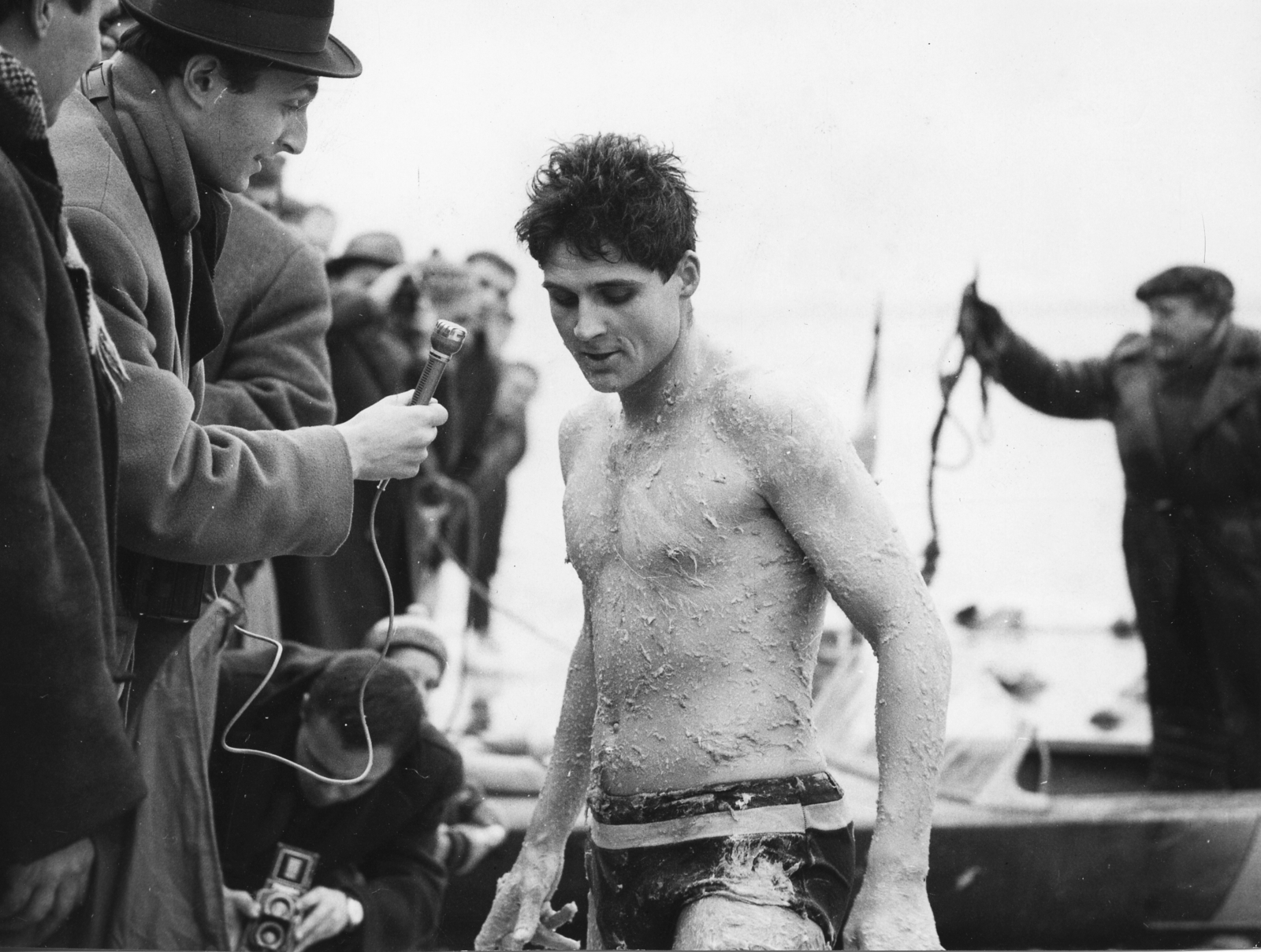 Hungary, Budapest, Schirilla György sportoló a jeges Duna átúszása után., 1966, Rádió és Televízió Újság, sportsperson, Fortepan #56310