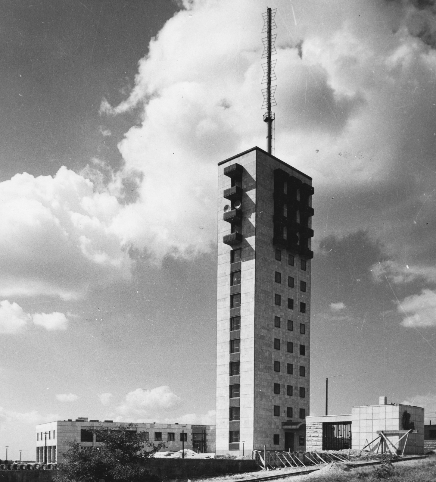 Hungary, untitled, Budapest XII., TV torony., 1961, Rádió és Televízió Újság, TV tower, Budapest, Fortepan #56327