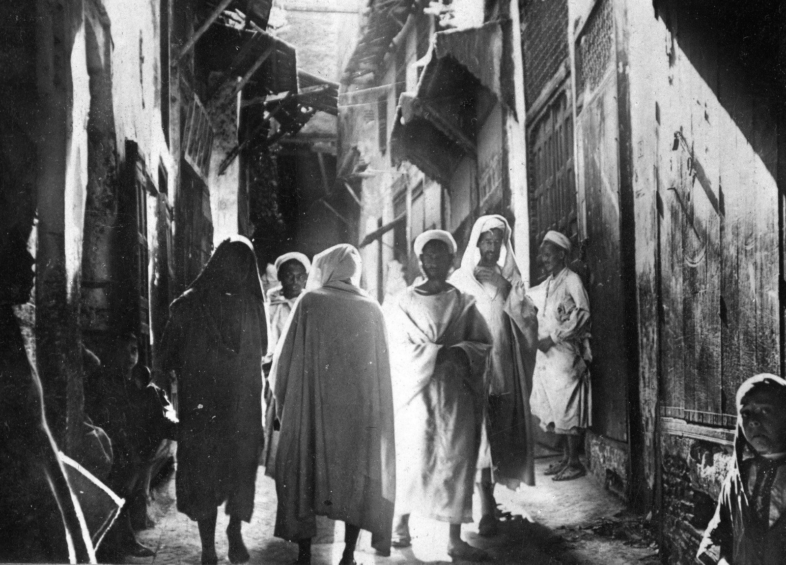 Morocco, Fez, 1936, Balassa Péter, men, genre painting, exotic, backlight, Fortepan #56665