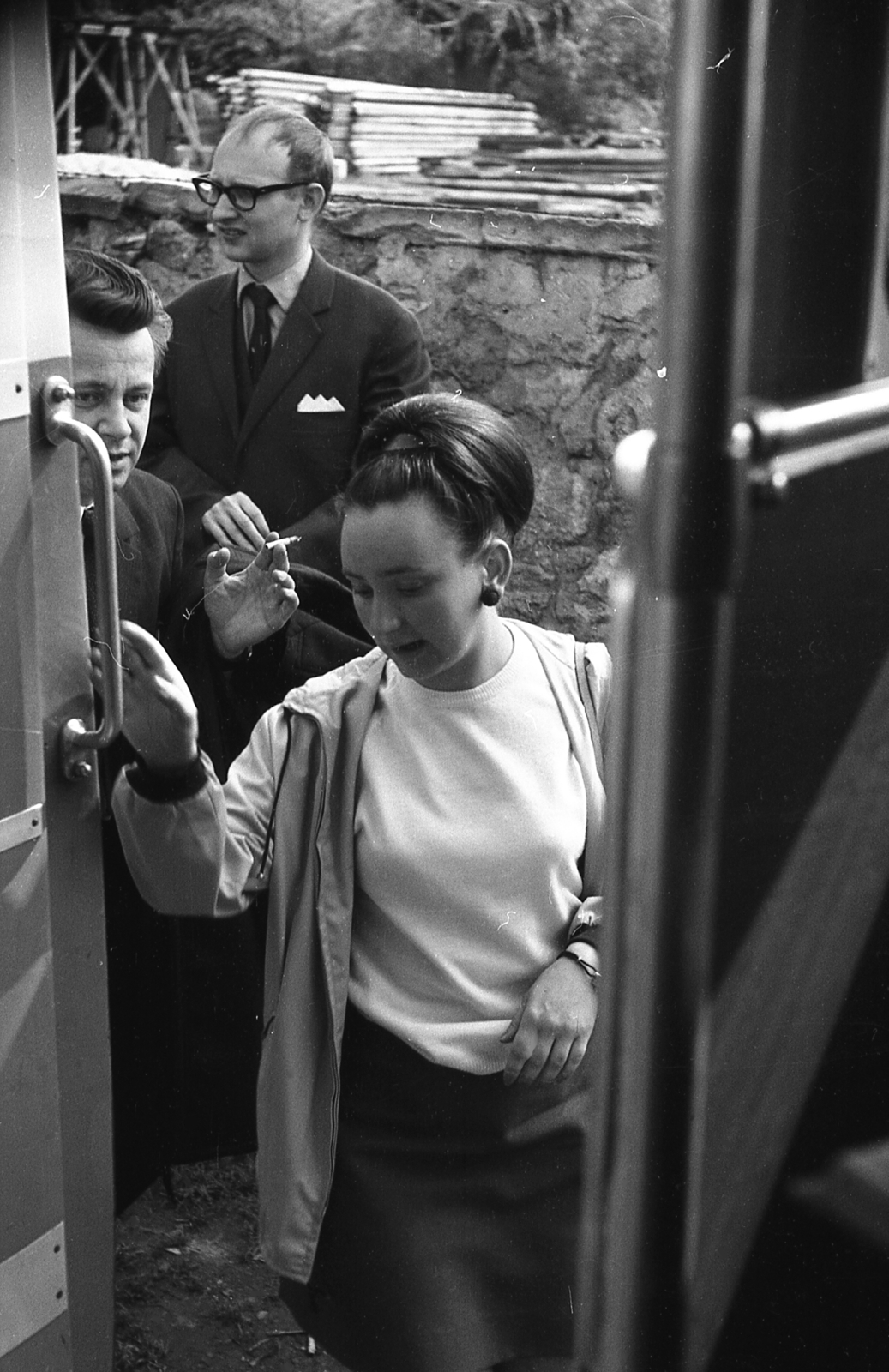 Hungary, Sárospatak, Szent Erzsébet utca., 1972, Piarista Levéltár/Holl Béla, bus, genre painting, Fortepan #57003