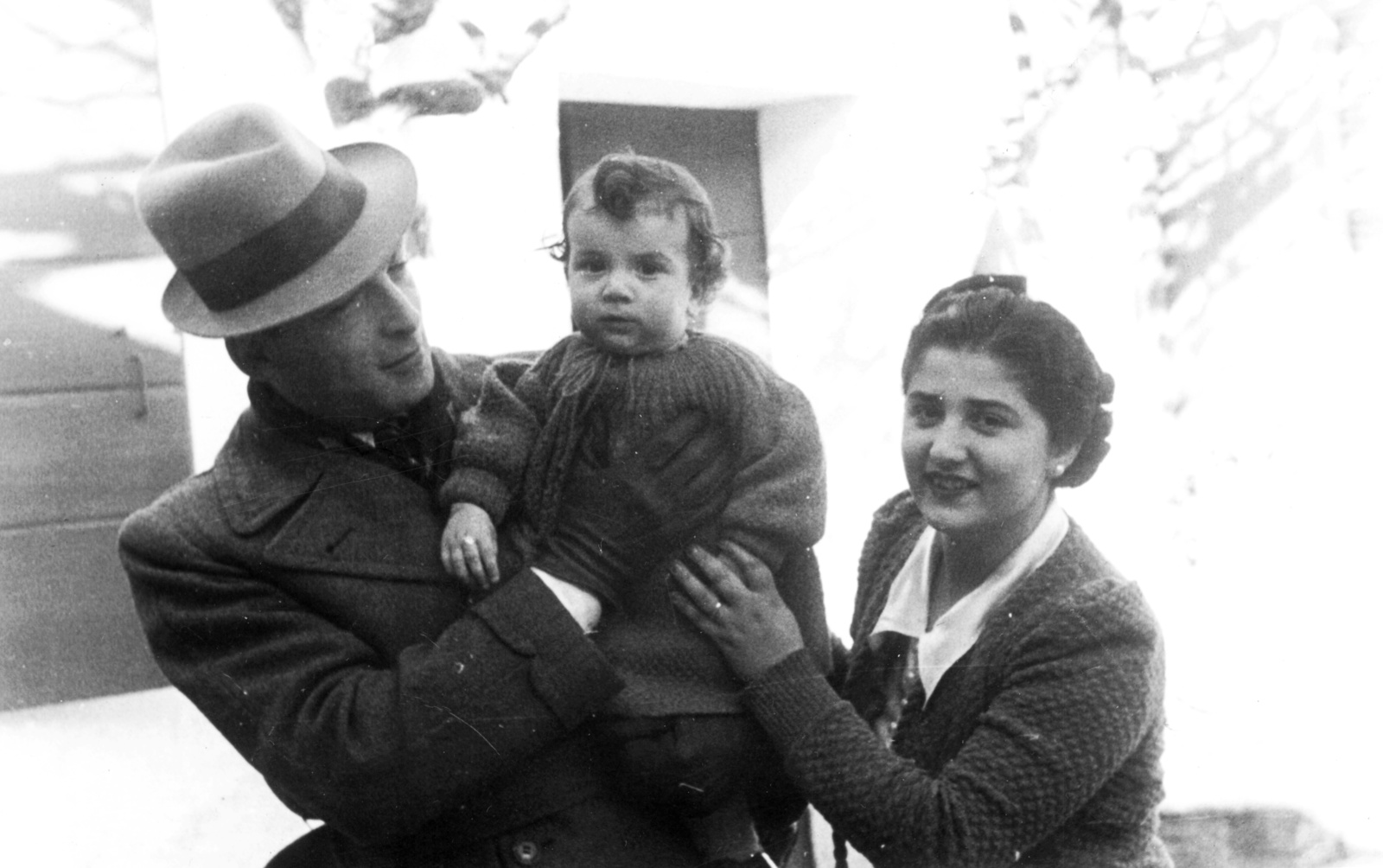 1942, Teodoro Wolf-Ferrari, family, girl, three people, hold in arms, Fortepan #57736