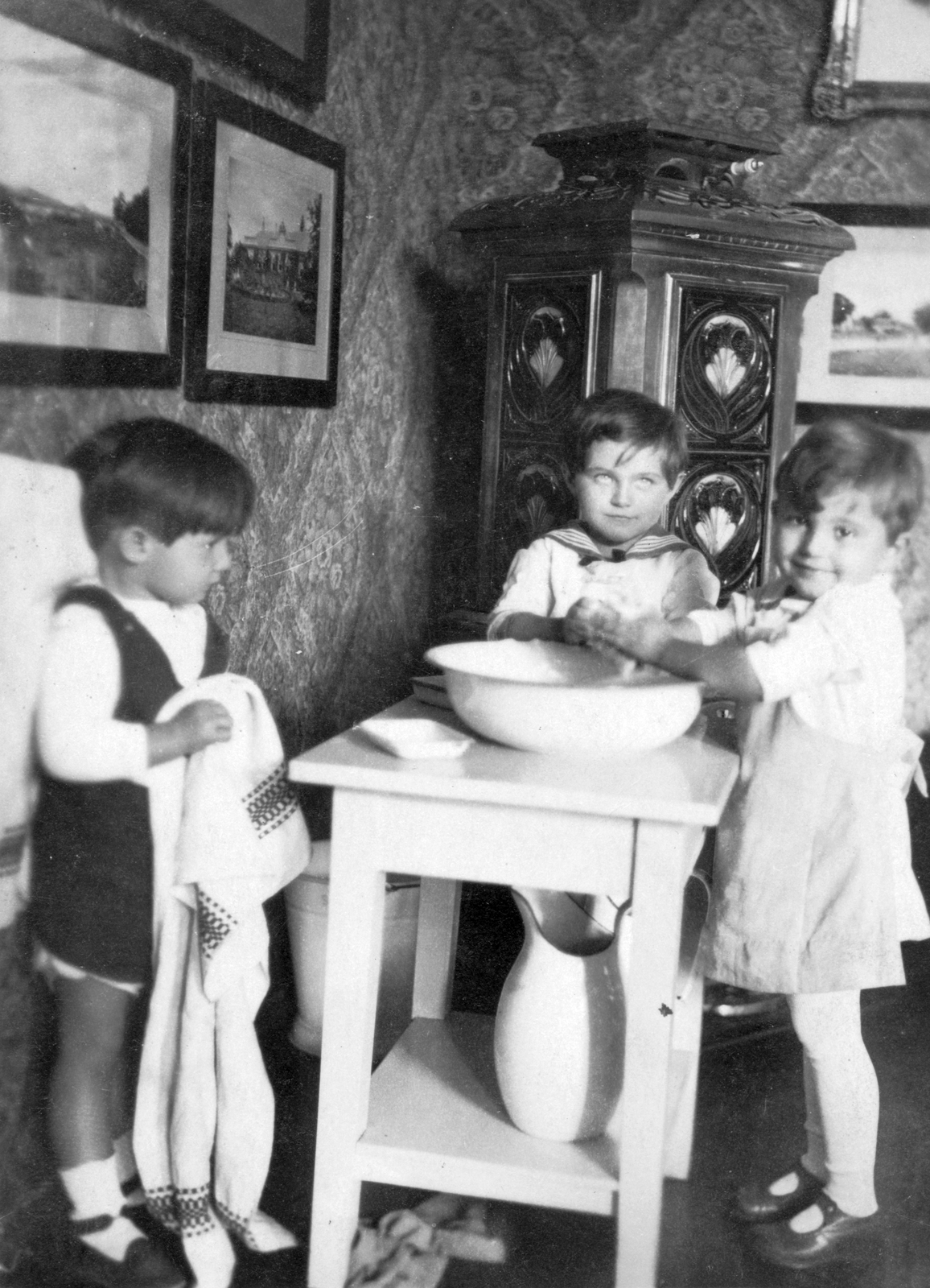 1929, Botár Angéla, kids, stove, jug, towel, washbasin, child labour, Fortepan #57909