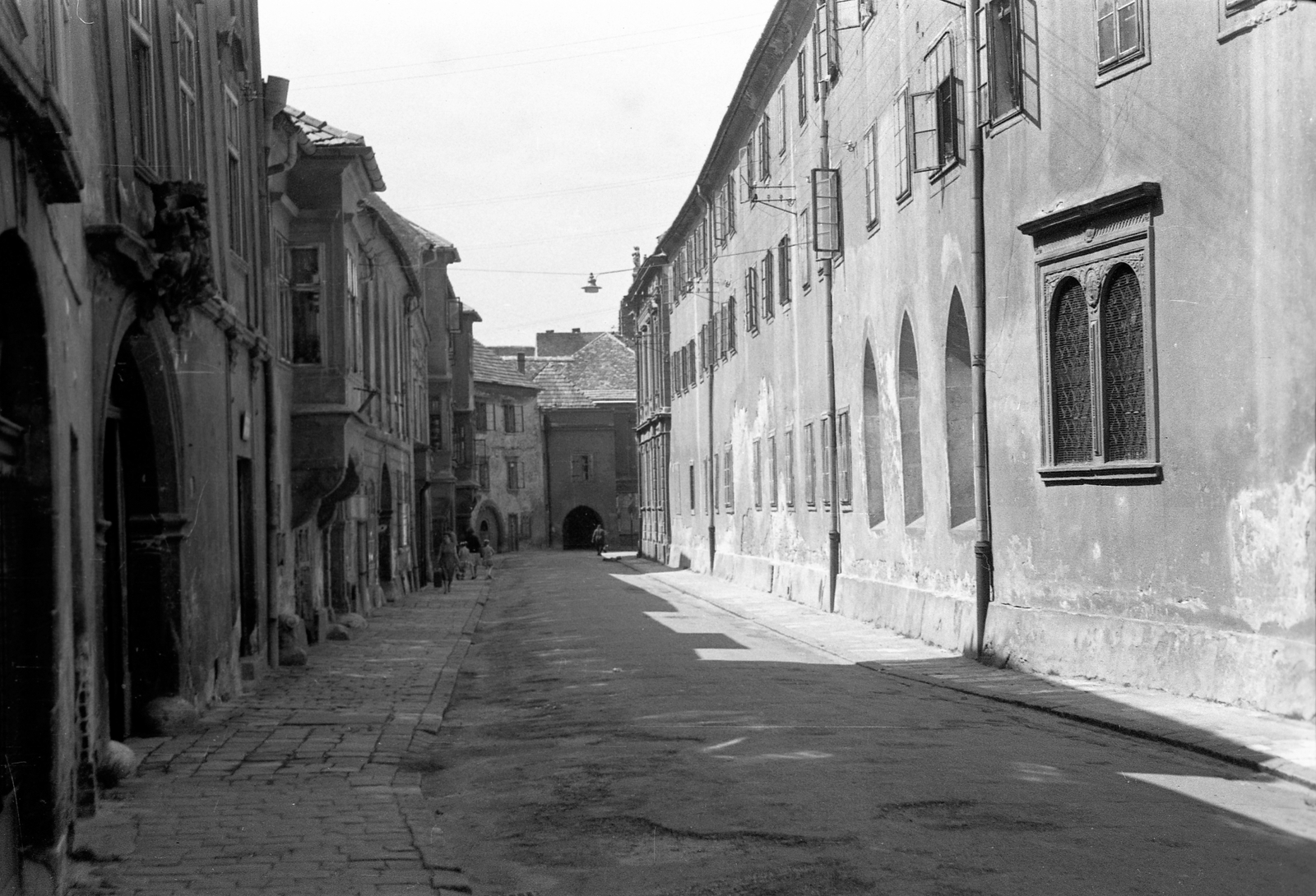 Hungary, Sopron, Kolostor utca a Fő (Beloiannisz) tér felől nézve., 1961, Jankovszky György, Fortepan #58154