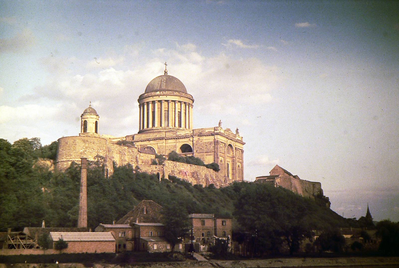 Hungary, Esztergom, Bazilika a Duna felől nézve., 1968, Nagy Zoltán, colorful, chimney, Fortepan #58338