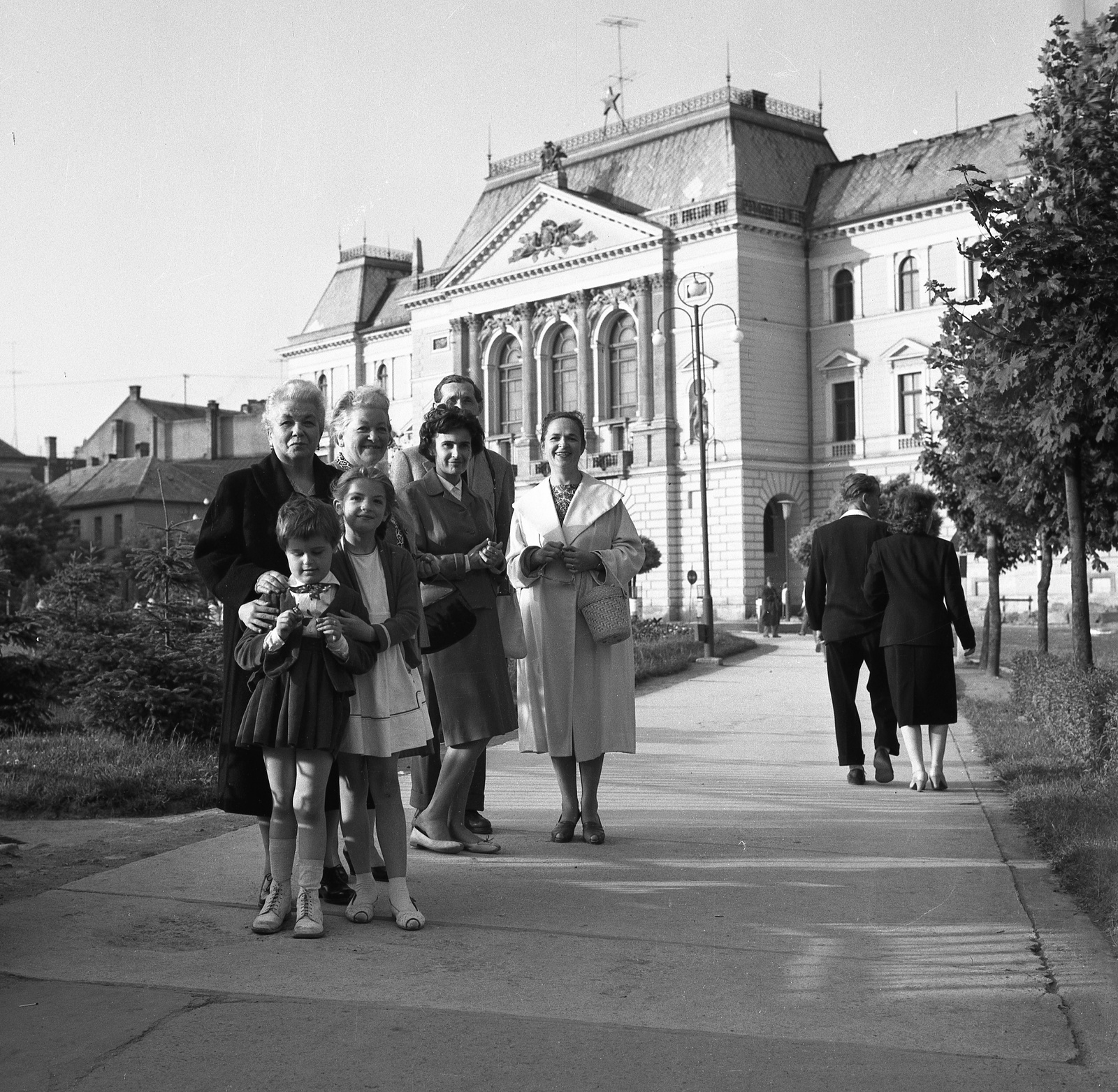 Hungary, Veszprém, Megyei Tanács (Megyeháza) épülete., 1961, Nagy Gyula, Renaissance Revival, public building, István Kiss-design, Fortepan #58431