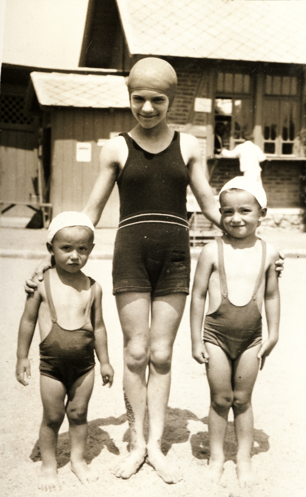 Hungary, Miskolc,Miskolctapolca, (Görömbölytapolca), Strandfürdő., 1933, Zsilinszky Sándor, tableau, Fortepan #58711