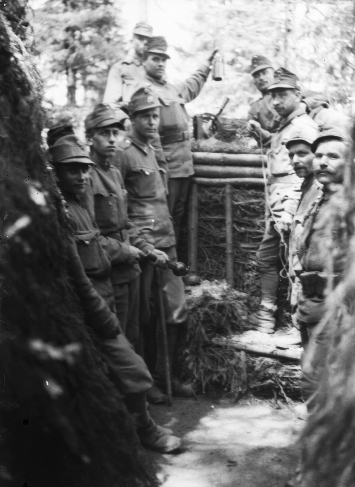 1917, Veszprém Megyei Levéltár/Nemere Péter, First World War, trench, tableau, soldier, Fortepan #58775