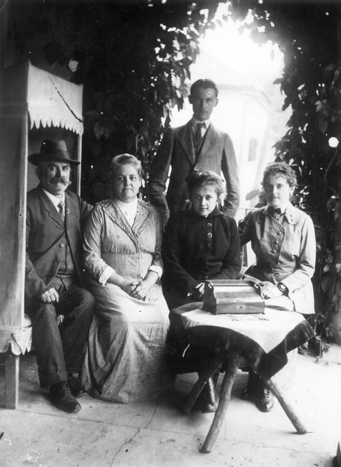 1913, Veszprém Megyei Levéltár/Nemere Péter, tableau, Fortepan #58791