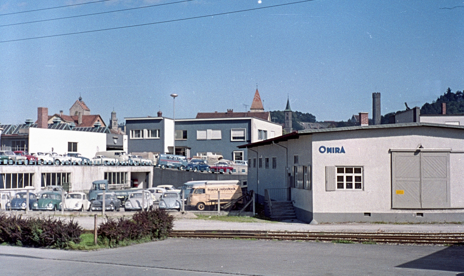 Németország, Ravensburg, Schubertstrasse a Schwanenstrasse felől nézve., 1966, Herbály István, színes, Volkswagen-márka, automobil, NSZK, Volkswagen Bogár, Fortepan #58939