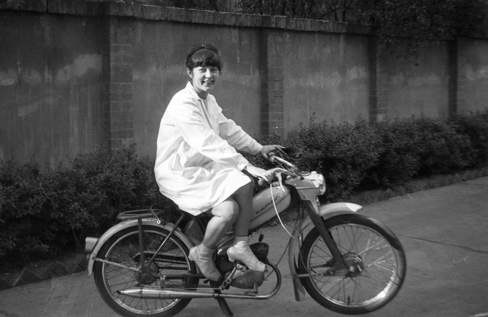 Hungary, Budapest XIV., Hermina (Május 1.) út 45. Állami Szociális Otthon (később Mozgássérült Emberek Rehabilitációs Központja)., 1967, Braun Antal, nurse, Budapest, Fortepan #59428