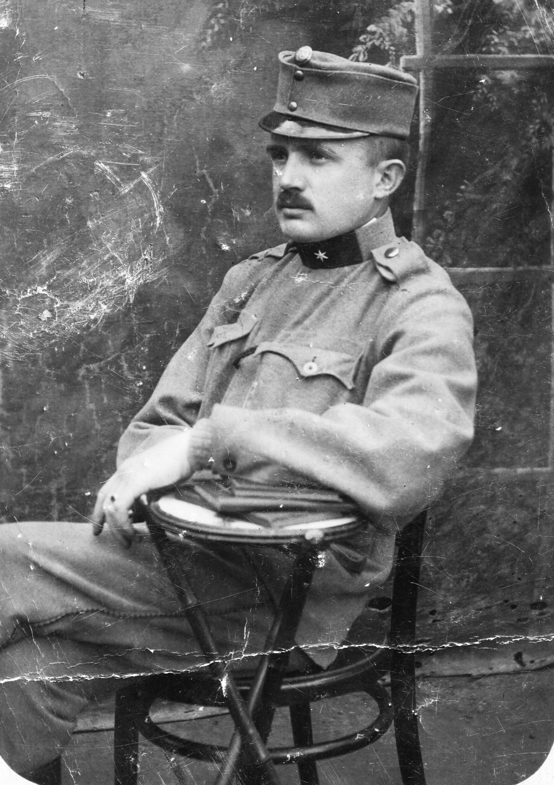 1914, Székely Márton, portrait, moustache, soldier, prop up on elbows, leg over leg, Fortepan #59551