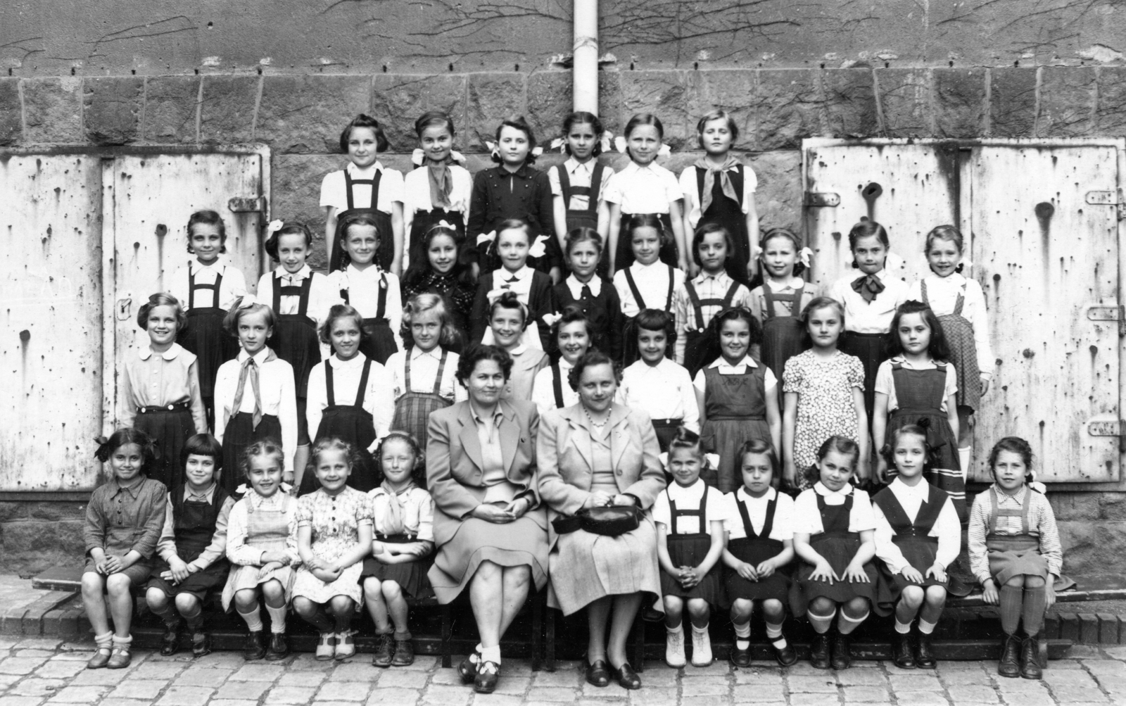 1952, Fortepan, uniform, class photo, girls' class, Fortepan #59572