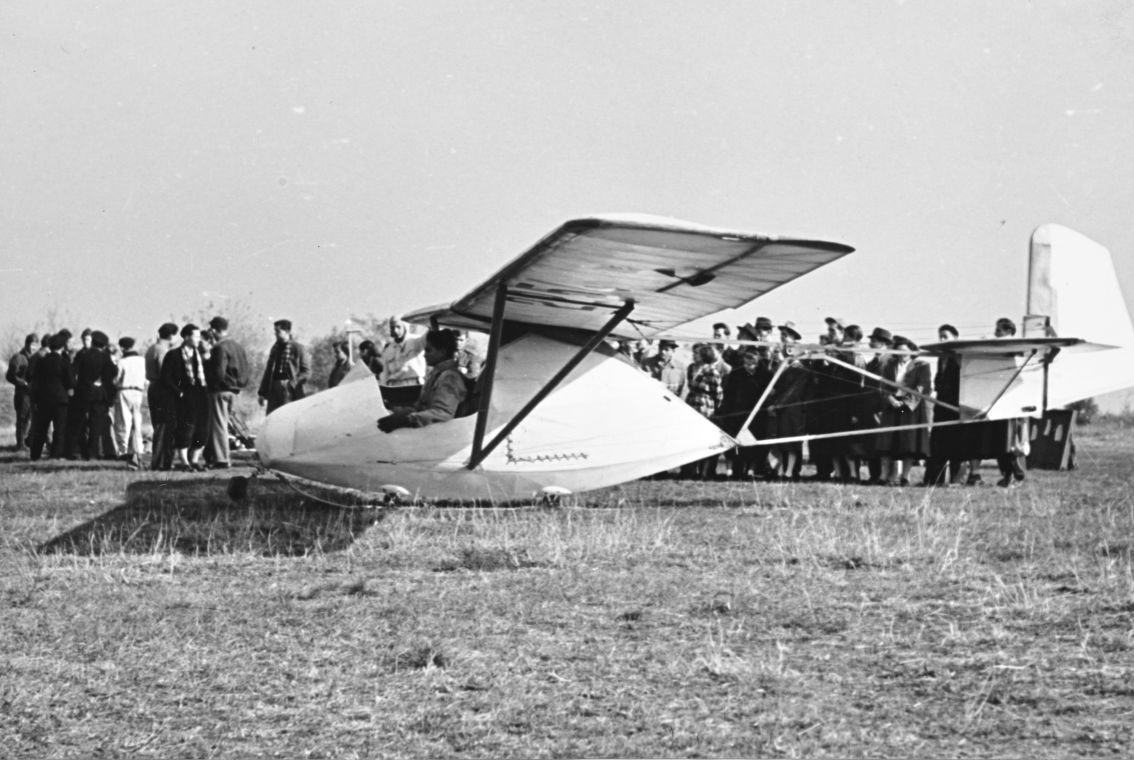 Hungary, 1953, Lajtai László, Hungarian brand, airplane, airport, sailplane, Fortepan #59726