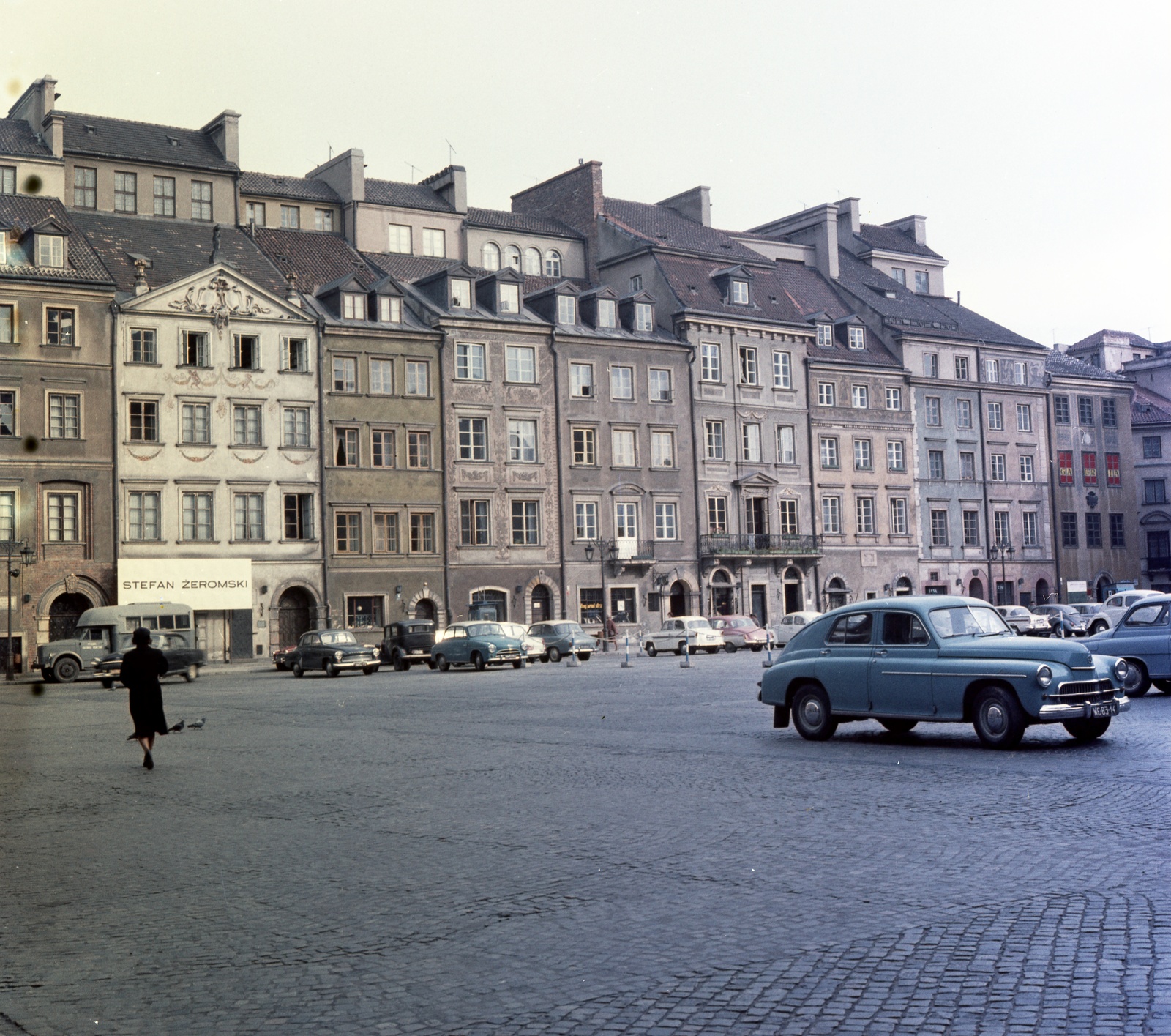 Lengyelország, Varsó, Óvárosi piactér (Rynek Starego Miasta)., 1965, Nagy Gyula, színes, Wartburg 311/312, Trabant 600, FSO Syrena, FSO Warszawa, Fortepan #59952