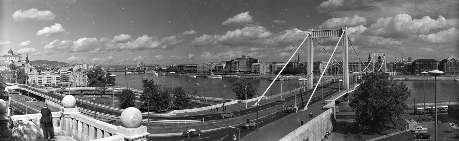 Hungary, Budapest I., látkép Pest felé a Szent Gellért lépcsőtől nézve., 1969, Nagy Gyula, Danube, panoramic photography, Budapest, suspension bridge, Pál Sávoly-design, Fortepan #60126