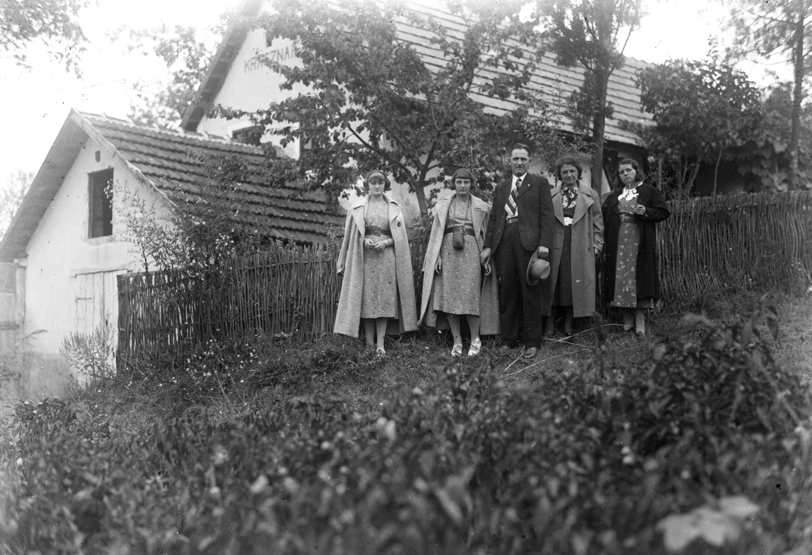 1931, Zsohár Zsuzsa, falu, csoportkép, nők, férfi, Fortepan #60299