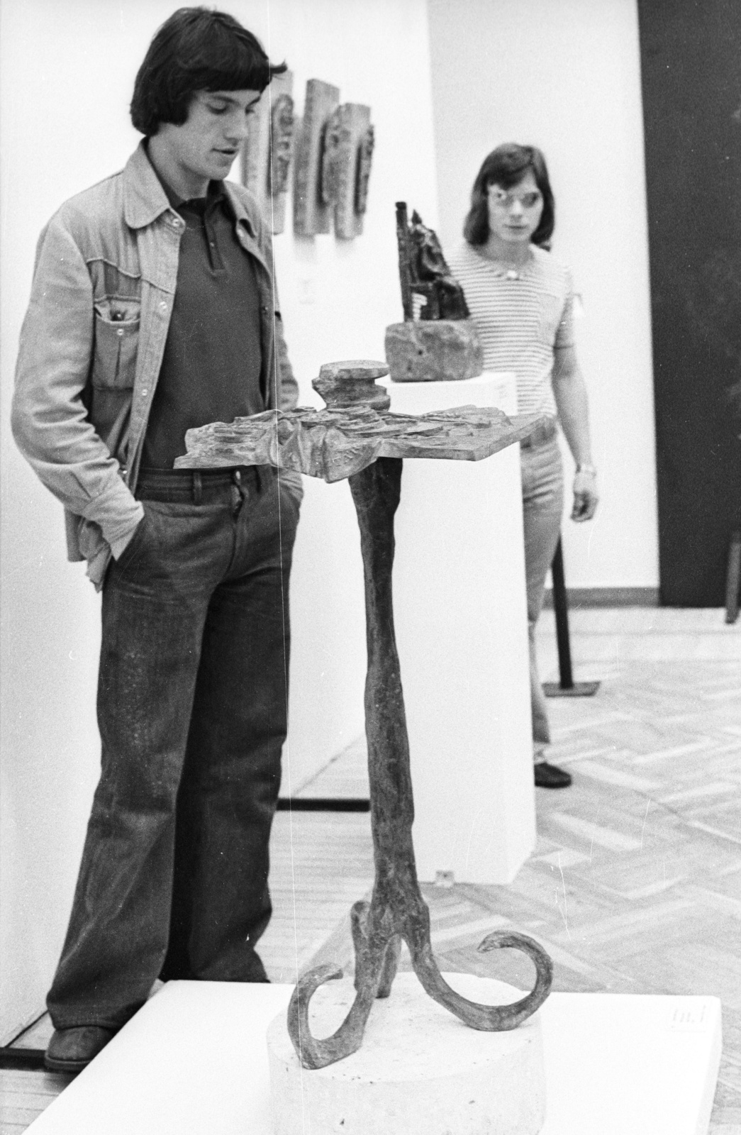 Hungary, Budapest XIV., Műcsarnok, III. Nemzetközi Kisplasztikai Biennálé., 1975, Gárdos György, sculpture, exhibition, Budapest, Fortepan #60519