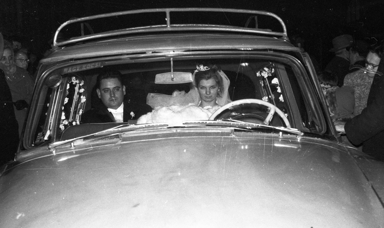 1968, Gárdos György, wedding ceremony, bride, groom, automobile, Fortepan #60554