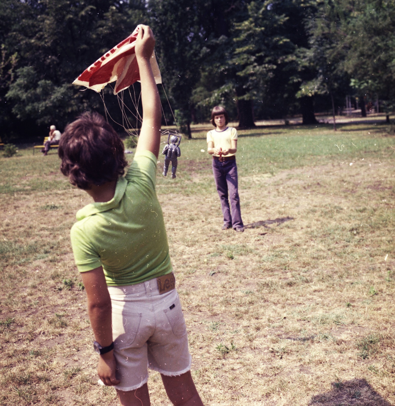 1979, Gárdos György, colorful, kite, flying a kite, Fortepan #60629