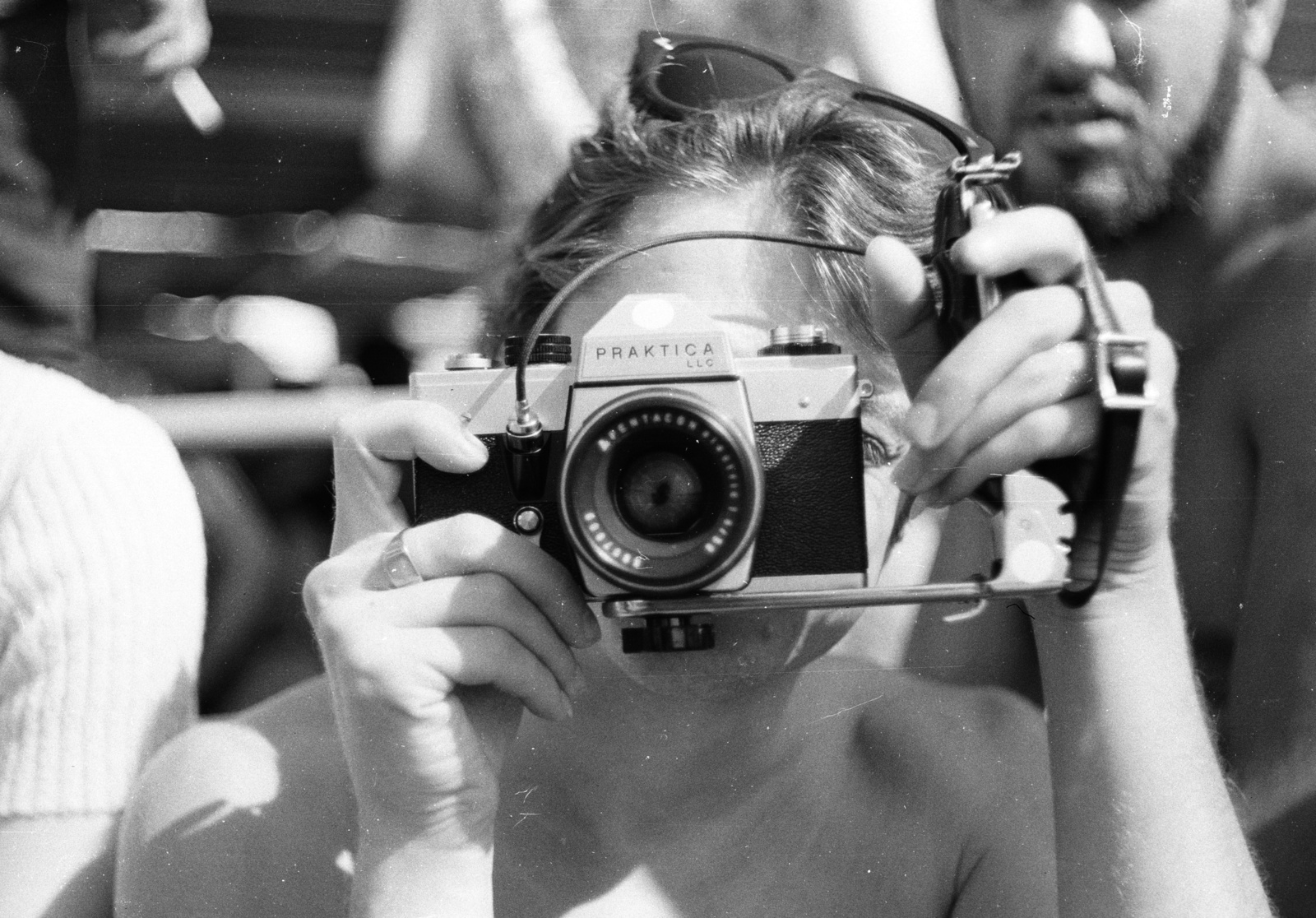 1975, Krantz Károly, shades, camera, Pentacon-brand, Fortepan #60645