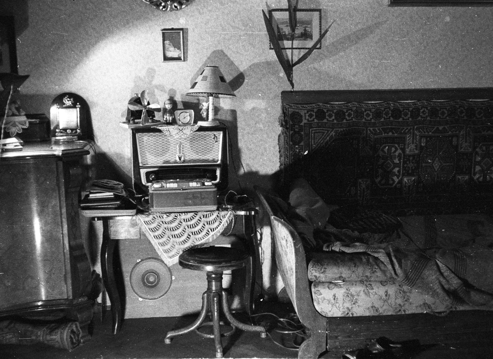 1967, Krantz Károly, radio, interior, tape recorder, piano chair, swivel chair, Fortepan #60706