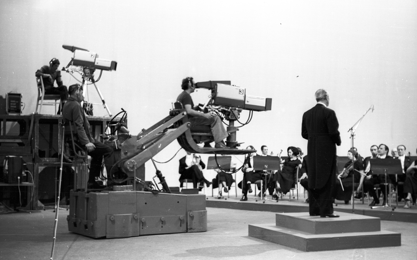 Hungary, Budapest V., az MTV stúdiója, Ferencsik János karmester., 1969, Krantz Károly, Hungarian TV, television camera, Budapest, Fortepan #60717