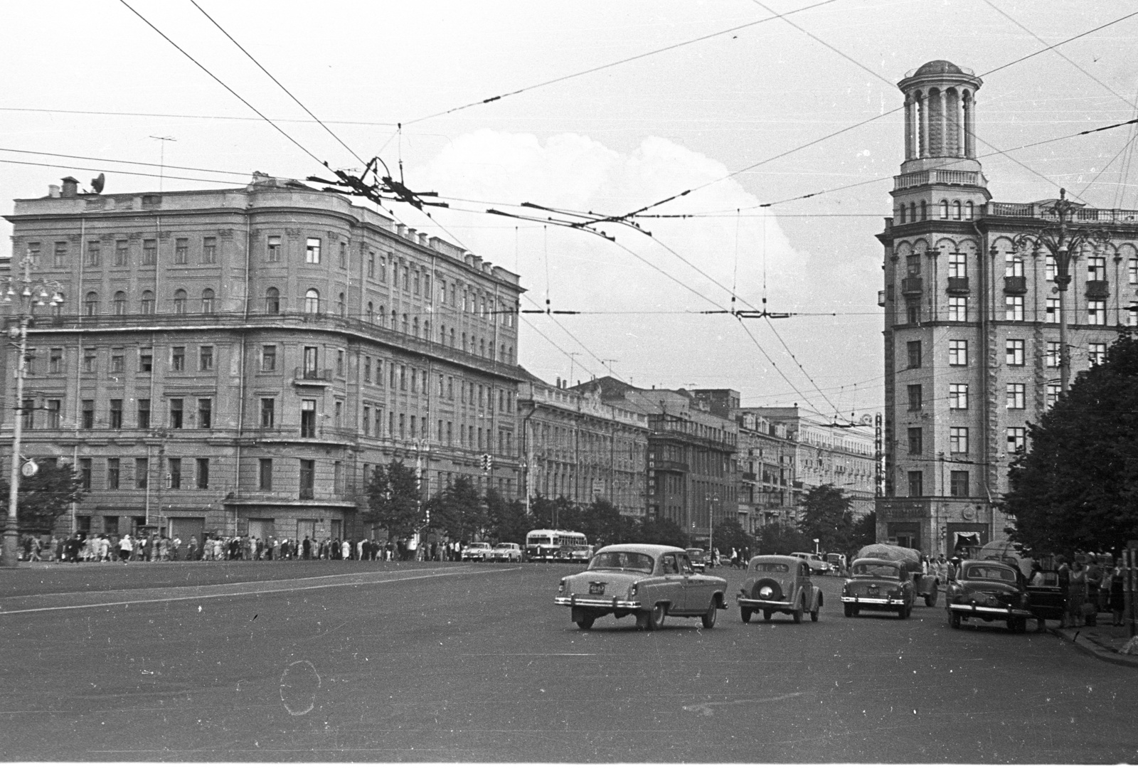 Russia, Moscow, Tverszkaja (ekkor Gorkij) utca a Puskin térnél., 1962, Lencse Zoltán, Soviet Union, Fortepan #60886