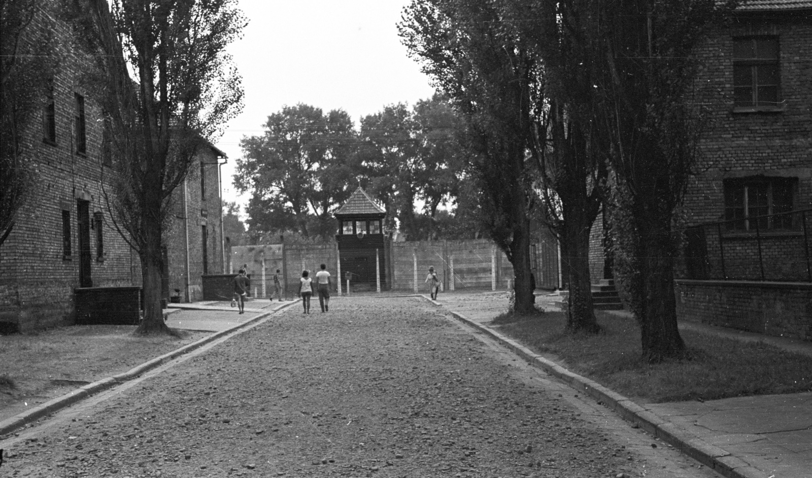 Poland, Oświęcim, auschwitzi I. koncentrációs tábor., 1967, Lencse Zoltán, concentration camp, Fortepan #60956