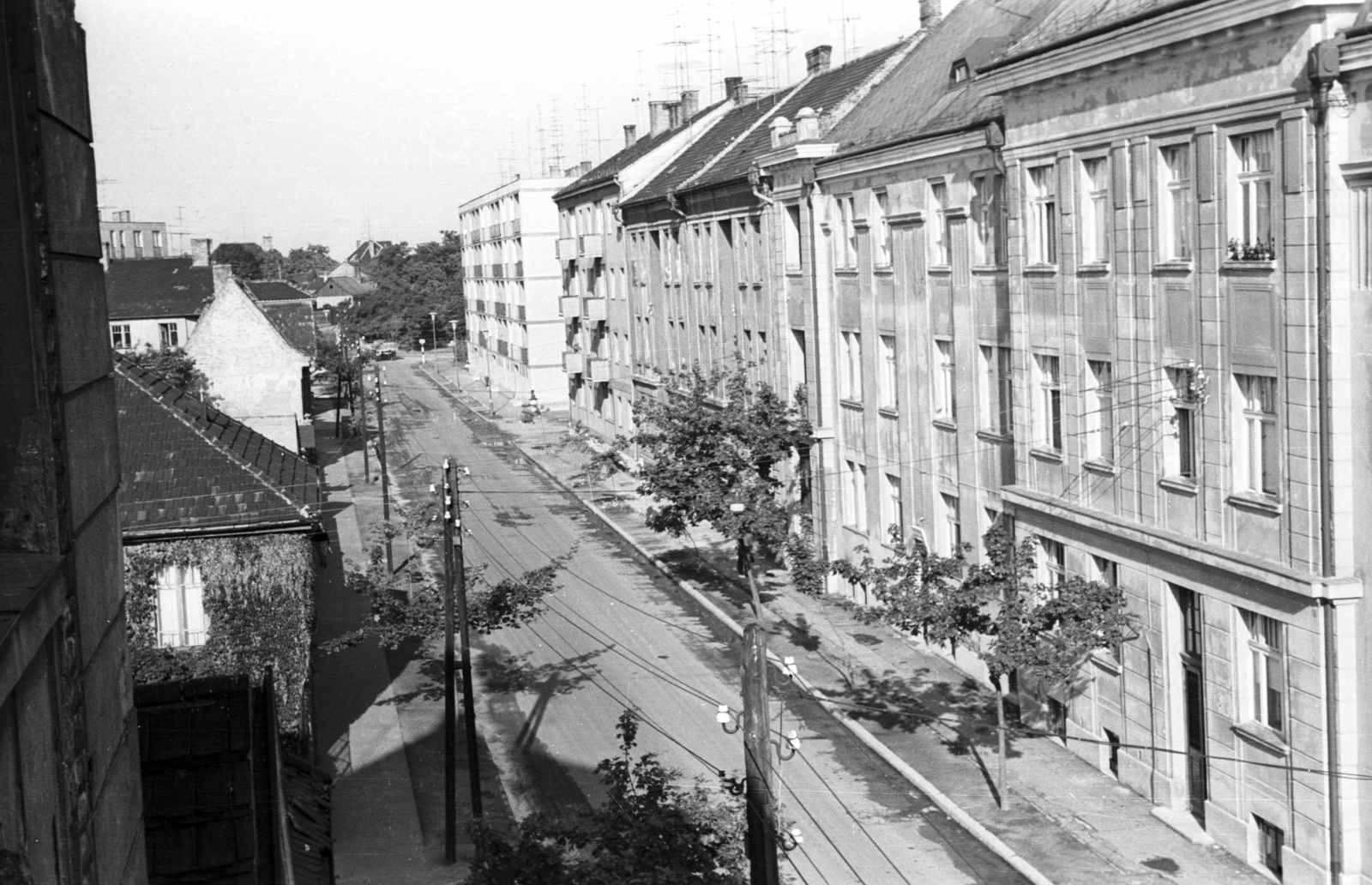 Magyarország, Győr, Hunyadi utca a Zrínyi utca felől a Kálvária utca felé nézve., 1966, Lencse Zoltán, Fortepan #61051