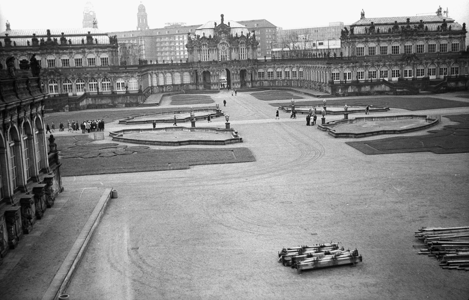 Németország, Drezda, Zwinger., 1971, Lencse Zoltán, NDK, barokk-stílus, palota, Matthäus Daniel Pöppelmann-terv, Fortepan #61172