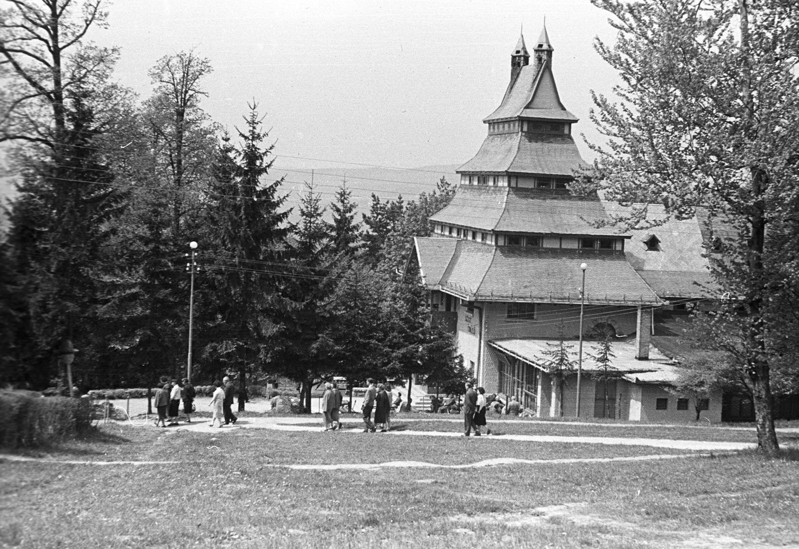 Hungary, Mátraháza, SZOT üdülő (később Pagoda Pihenő Panzió)., 1962, Lencse Zoltán, István Medgyaszay-design, Fortepan #61220