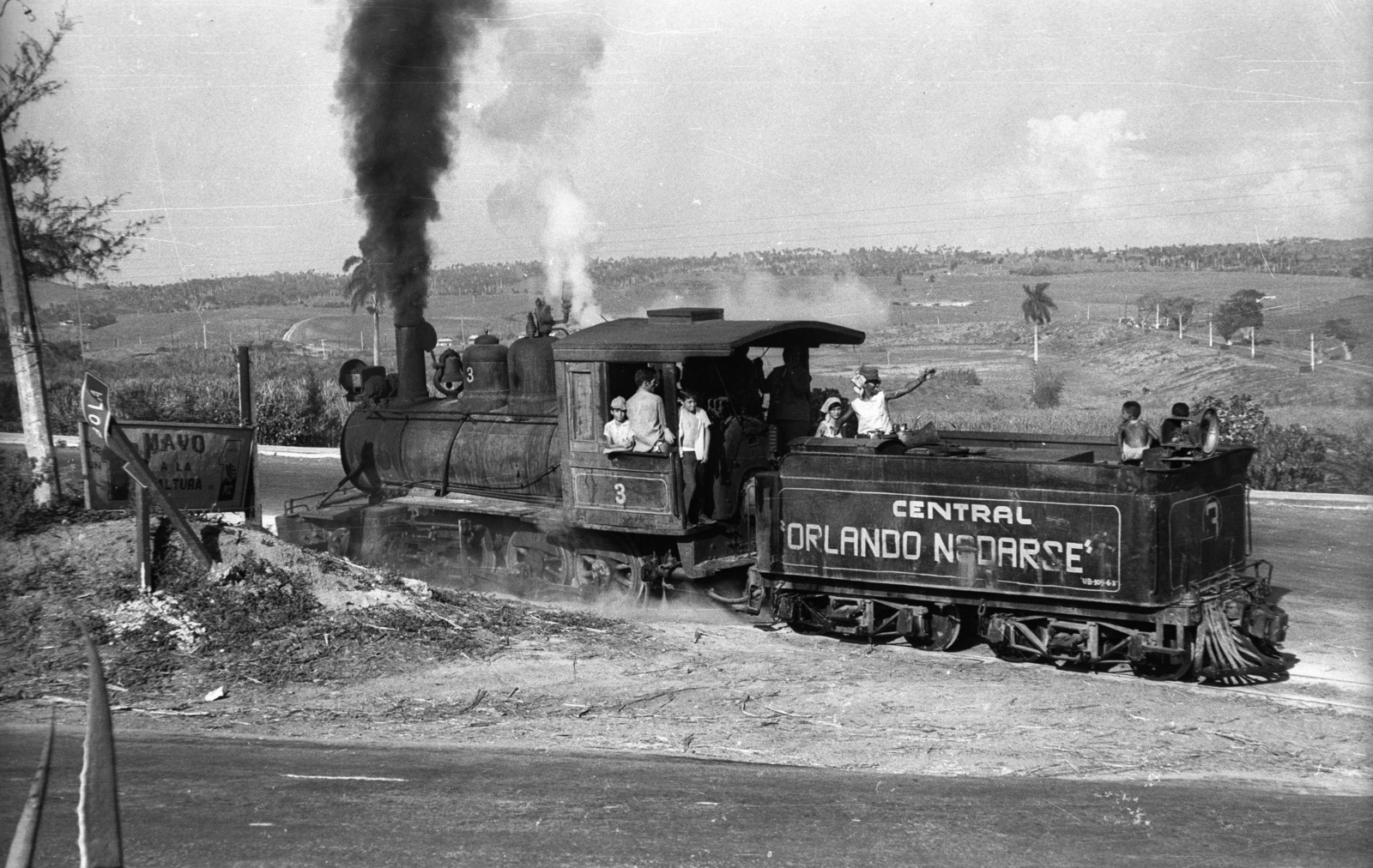 Cuba, Orlando Nodarse cukoripari központ Baldwin gőzmozdonya., 1974, Mészáros Zoltán, steam locomotive, Fortepan #61558