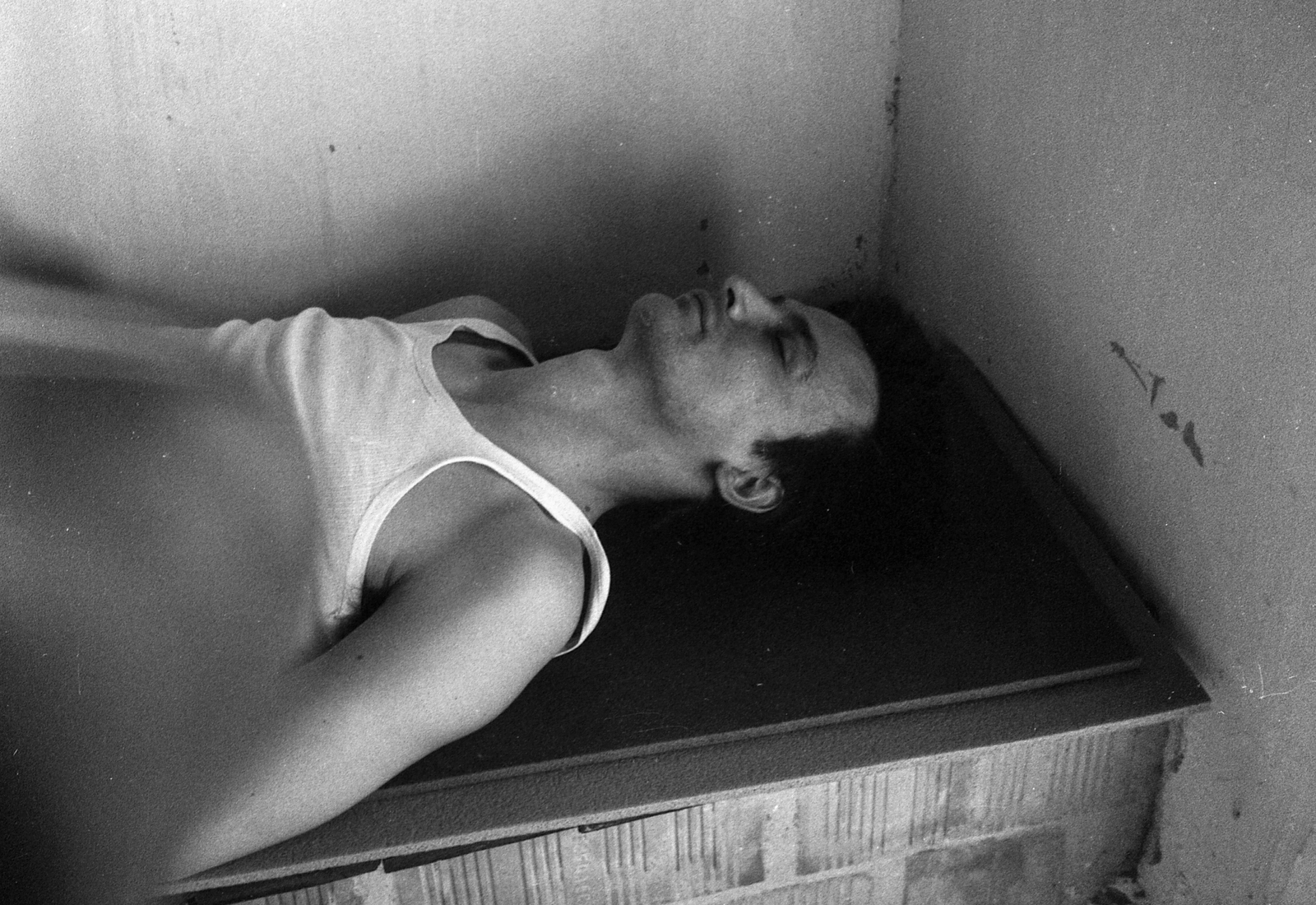 Hungary, Demszky Gábor, 1988, Hodosán Róza, celebrity, politics, relaxation, Adam's apple, regime change, Fortepan #61593