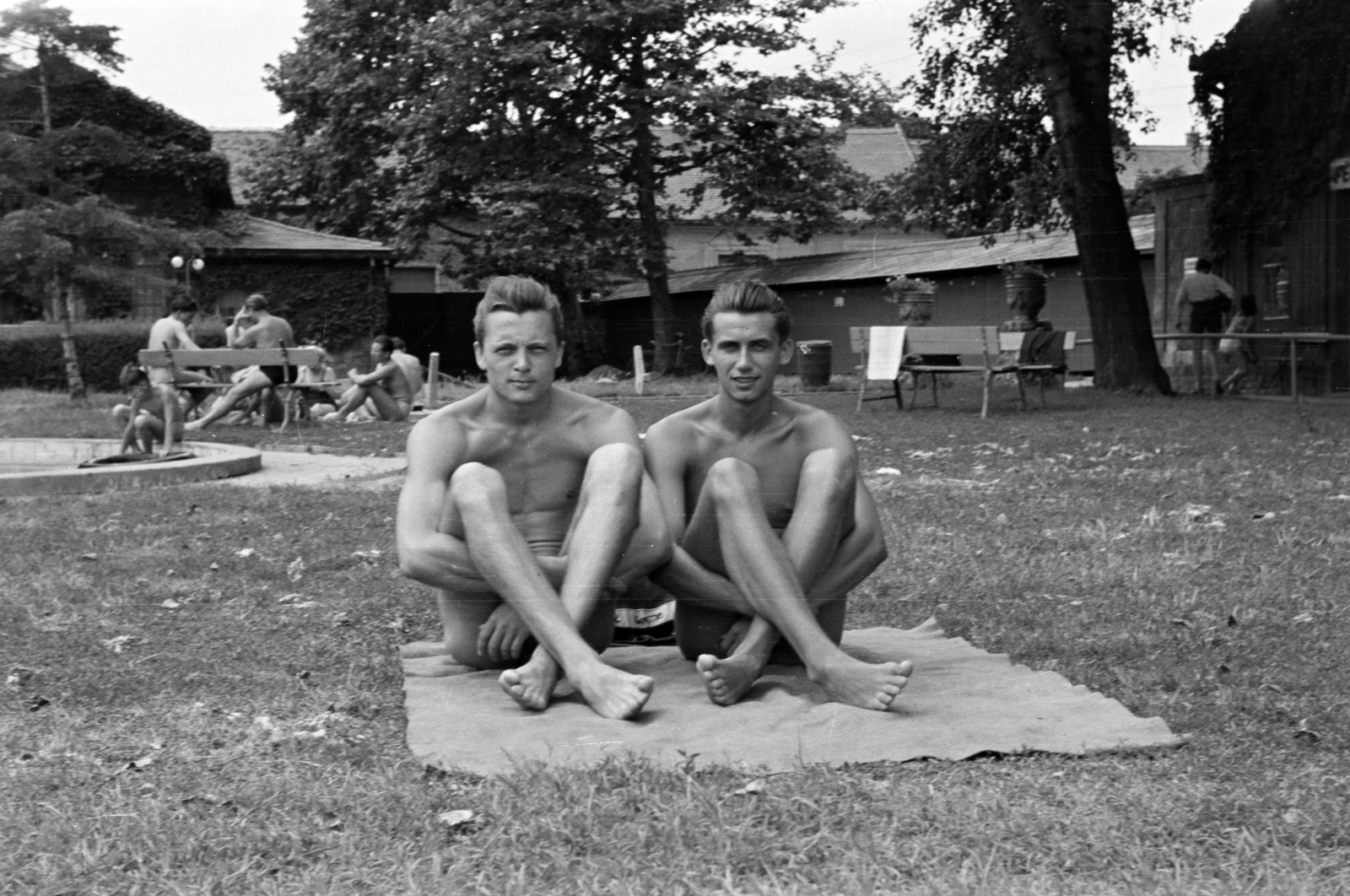 Hungary, Pécs, Hullámfürdő., 1957, Lipovits Károly, beach, Fortepan #61703