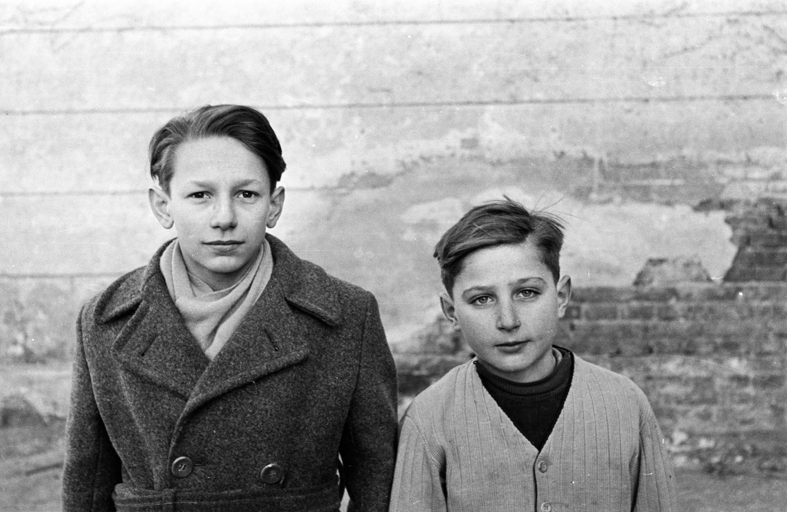 1959, Lipovits Károly, portrait, Best of, boys, Fortepan #61864